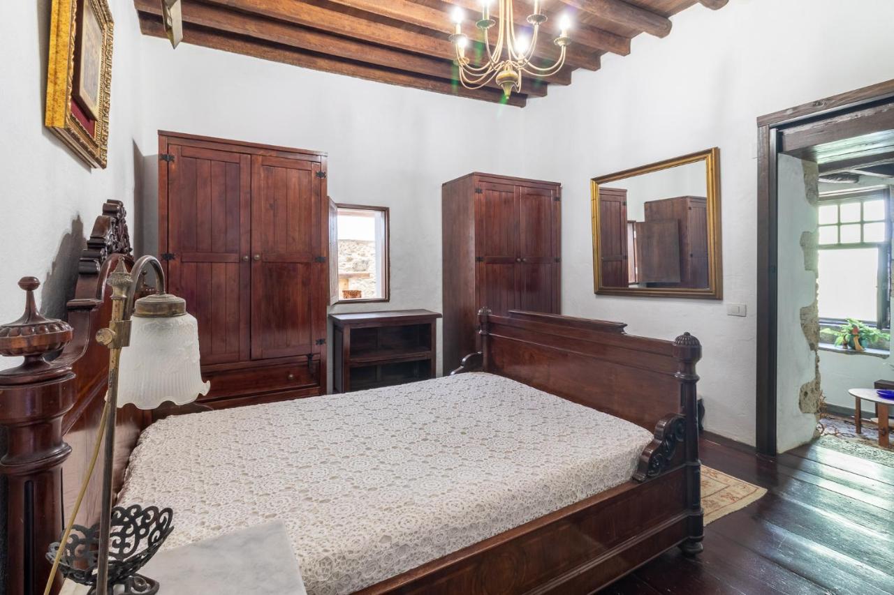 Flatguest Amiga Mia - Traditional House