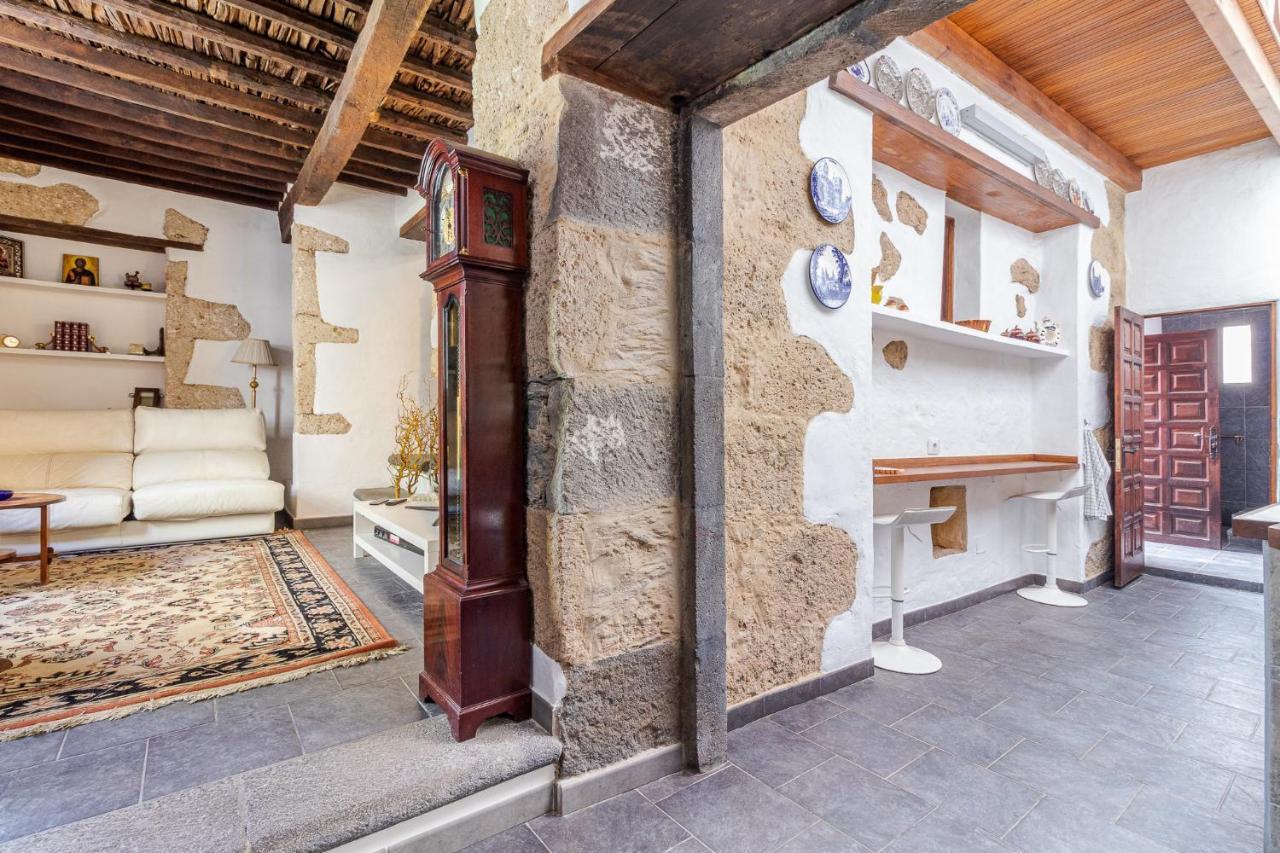 Flatguest Amiga Mia - Traditional House