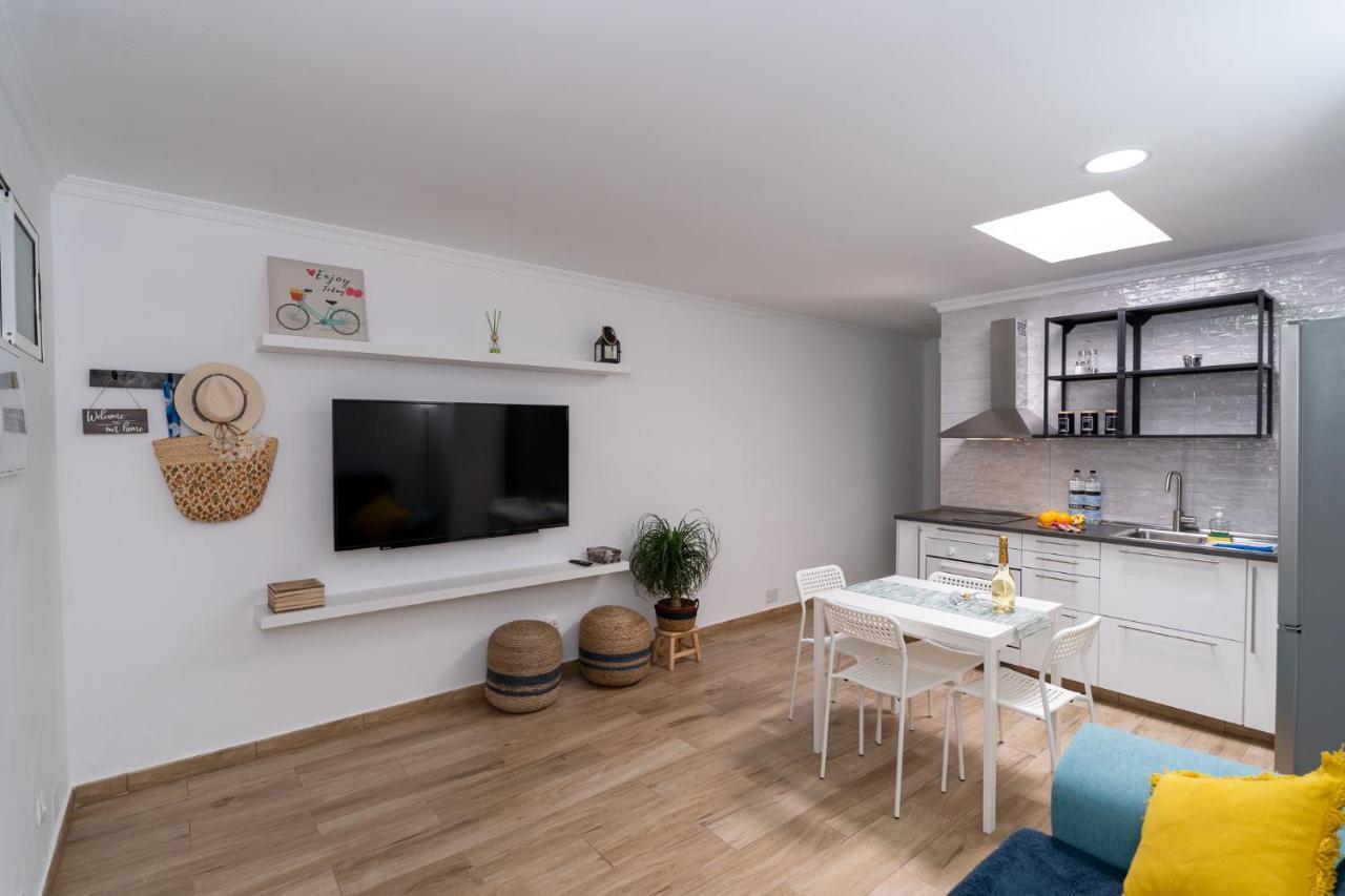 Sunny Winter Apartment *