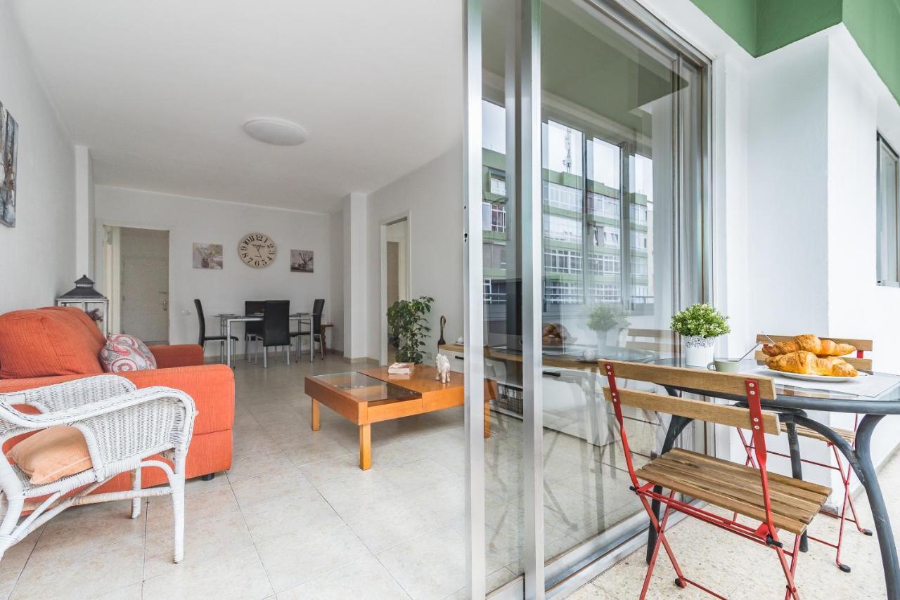 Home2book Cute Triana Center *