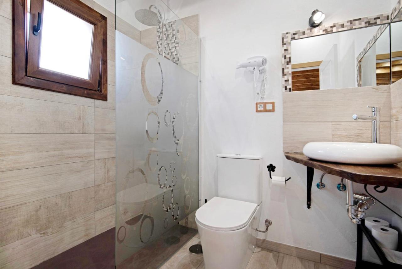 Villa La Tirajanera 1 *