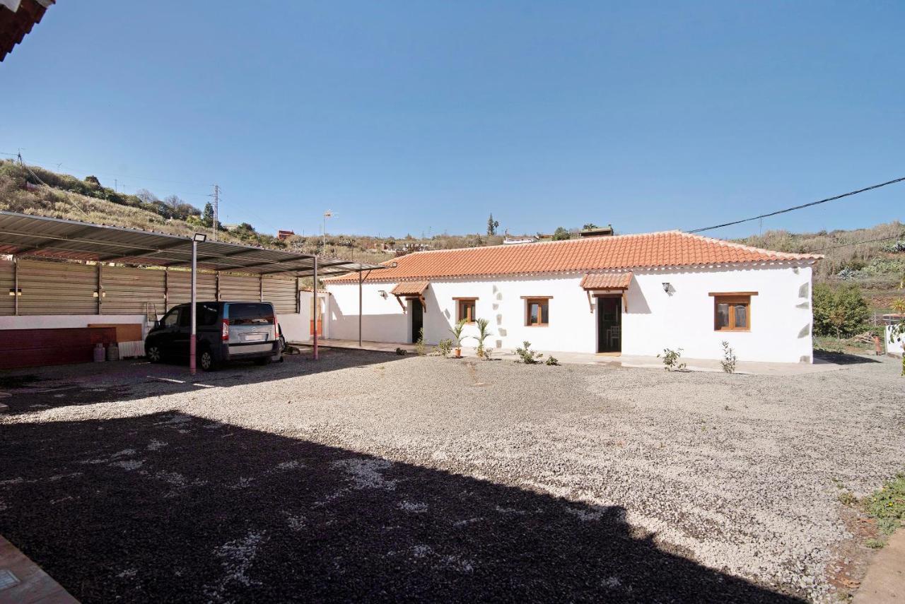 La Tirajanera 1 Villa Vega de San Mateo