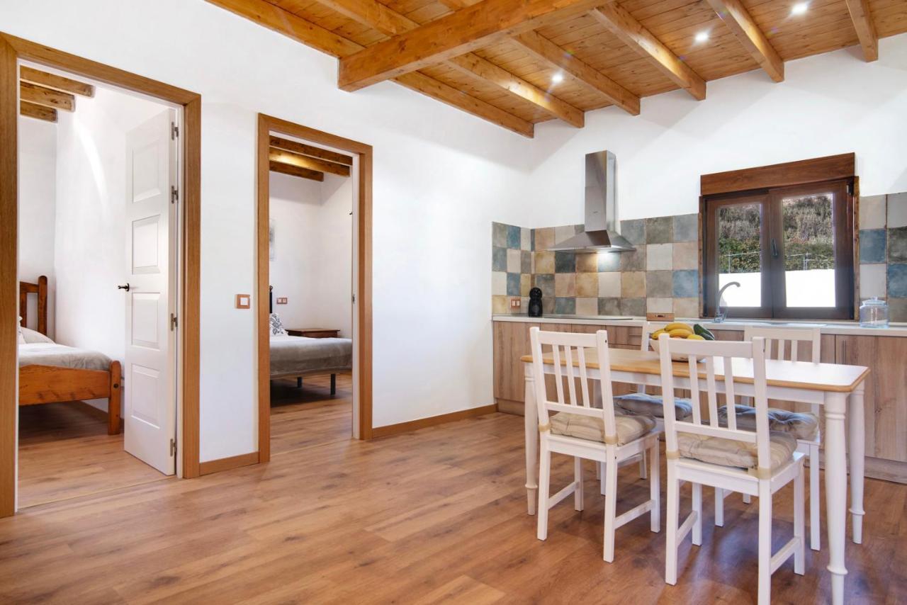 Villa La Tirajanera 1 *
