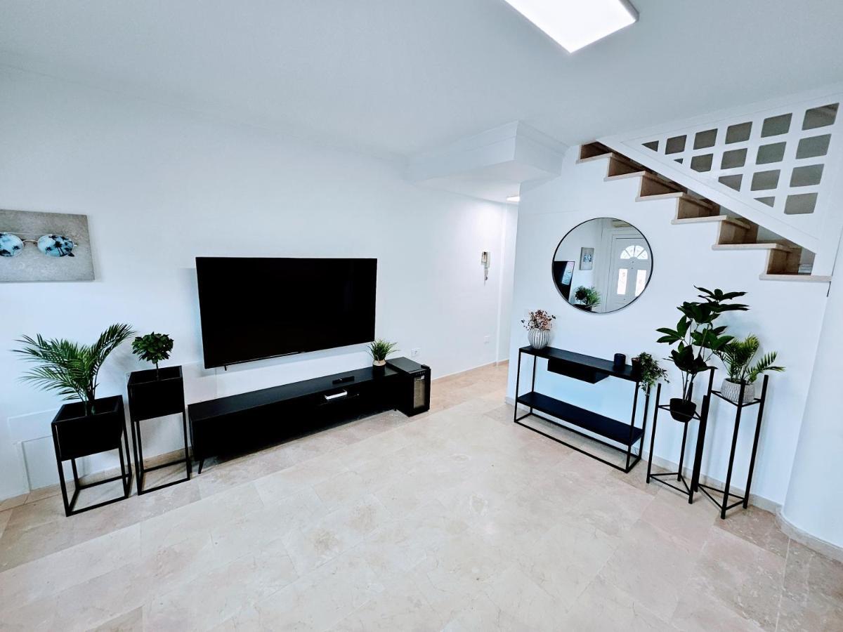 Puerto Rico Apartment *