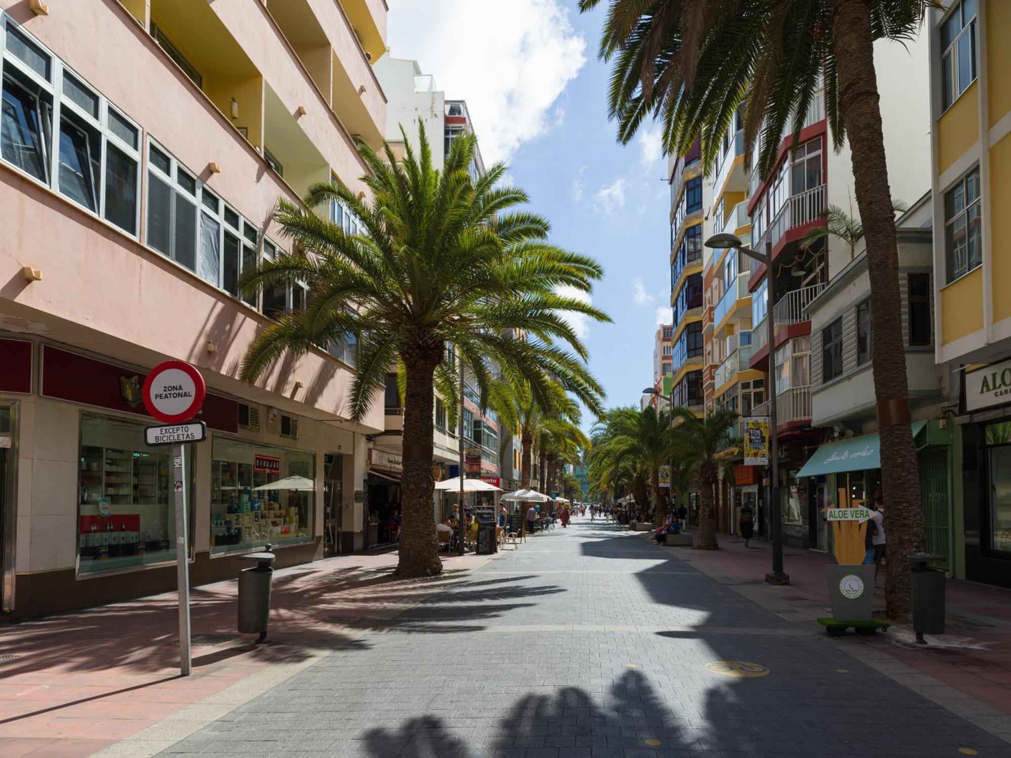 Homeforguest Estudio Brisa Canteras Con Terraza Appartamento