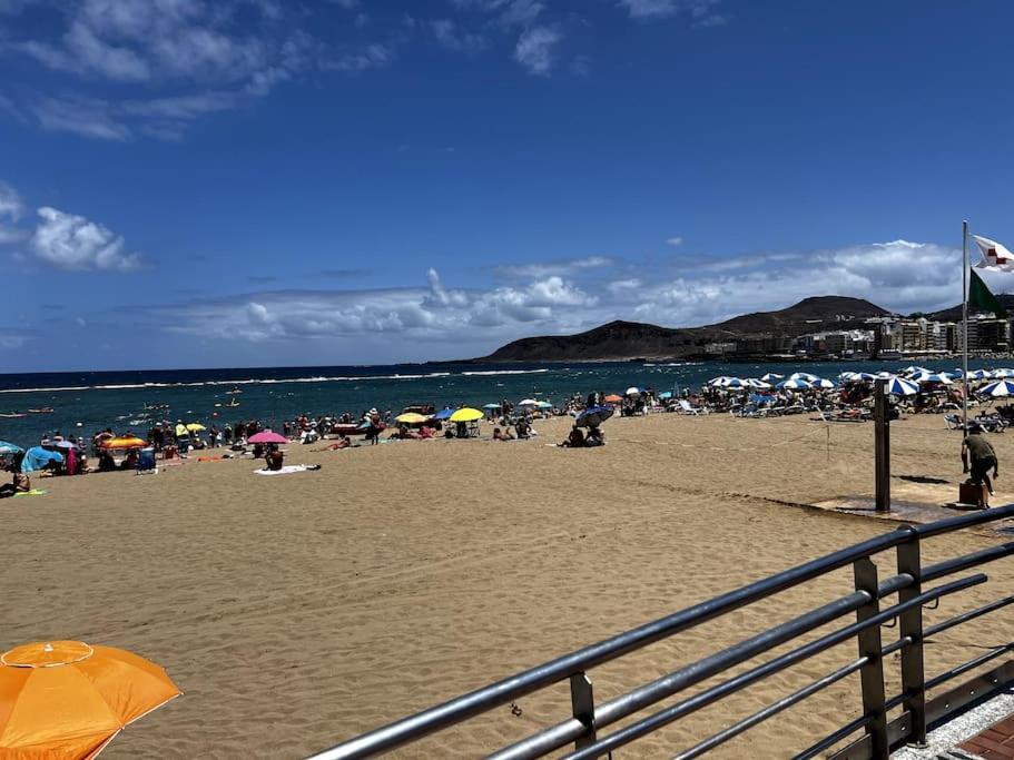 Con Terraza Y Vistas