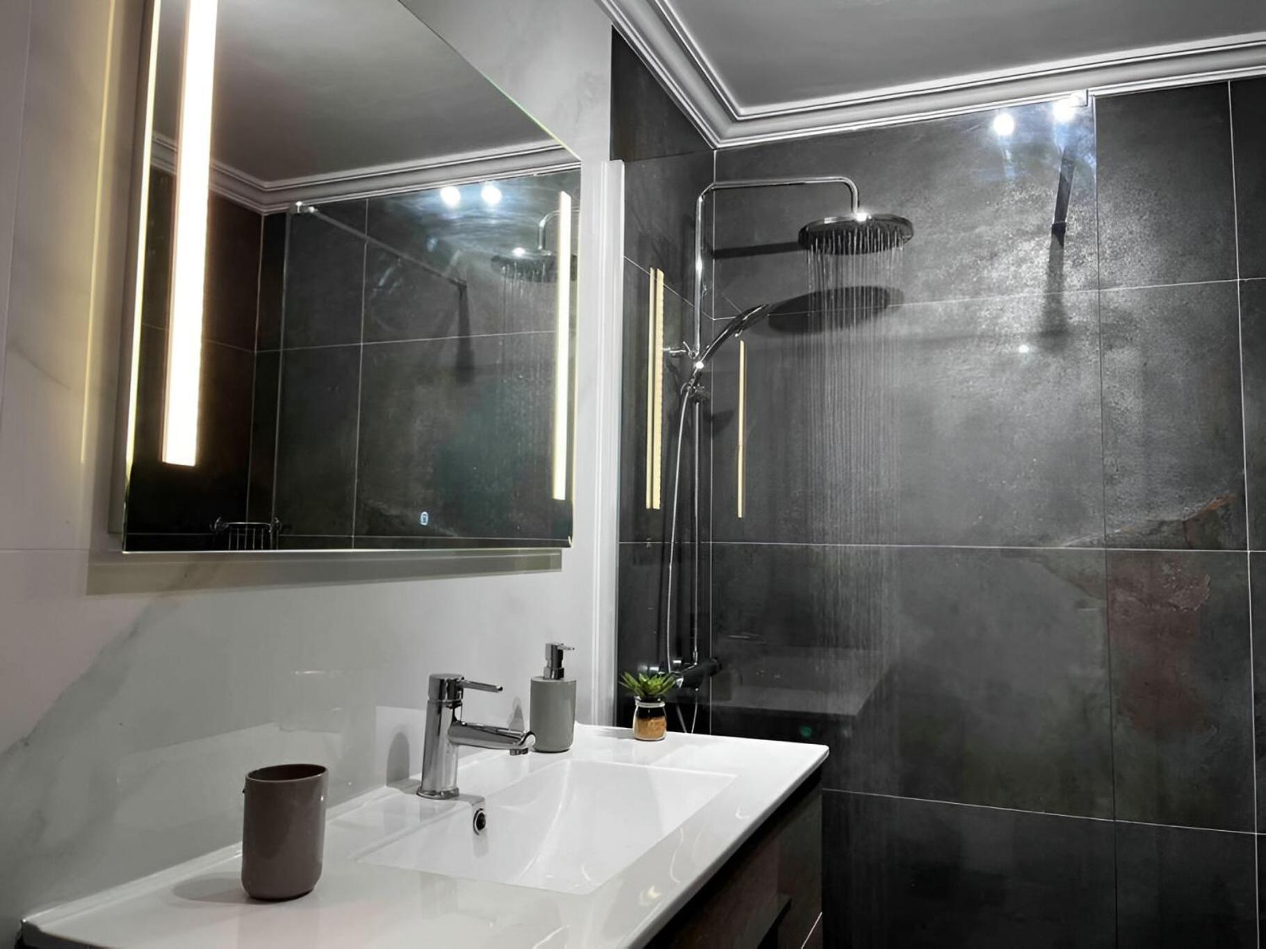 Lovely House In Gran Canaria Next To The Airport Appartamento Melenara