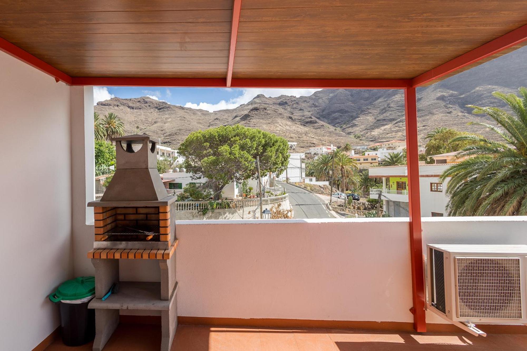 Lightbooking Gadi House Terraza Y Barbacoa *
