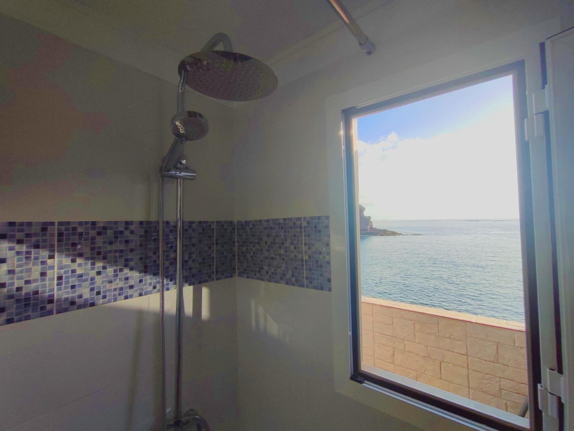 Eolo Oceanfront * Telde