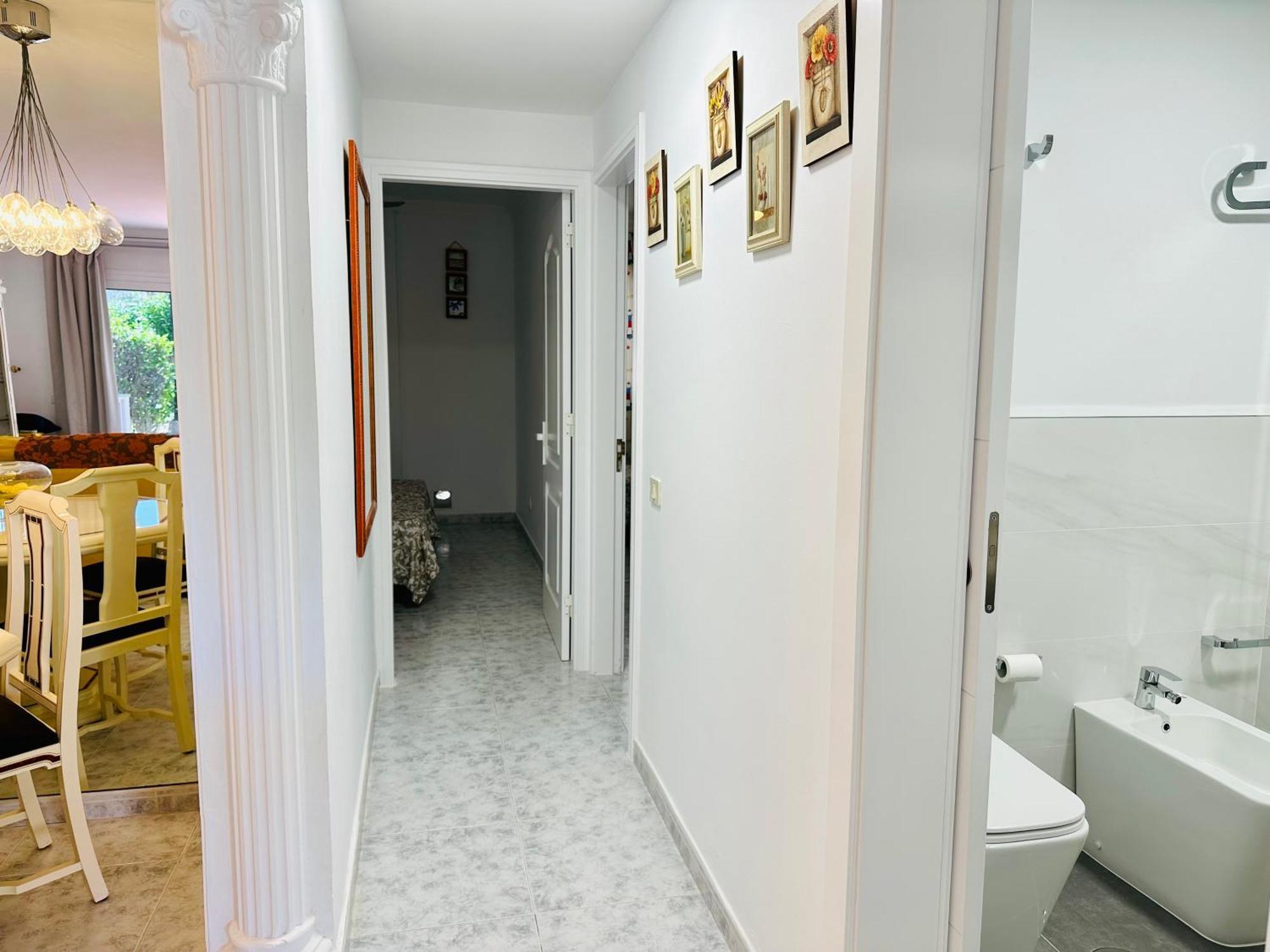 Apartment - Spacious Beachside Playa Del Cura (Gran Canaria)