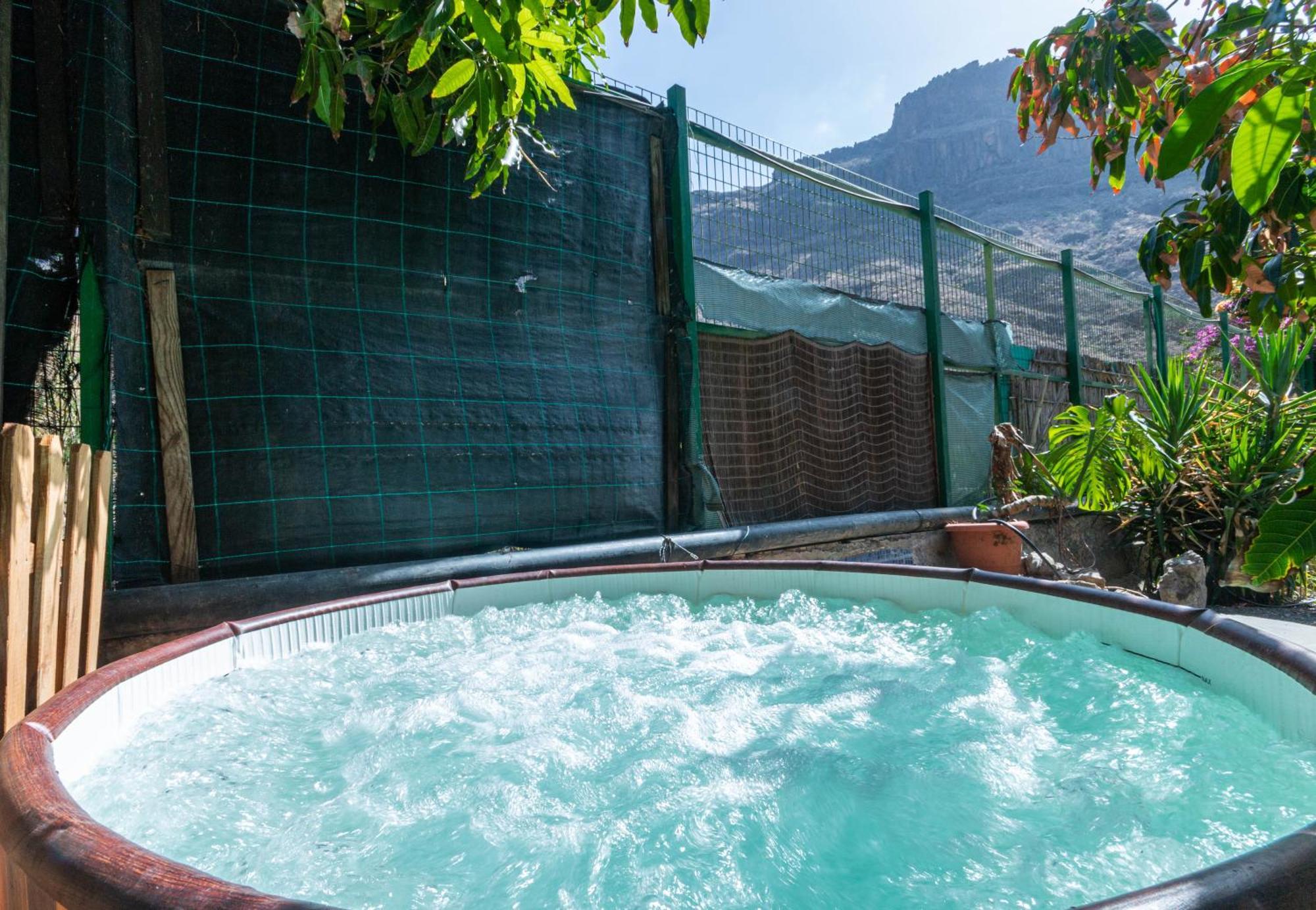 Сasa de vacaciones Nature In Quiet Montain - Private Jaccuzi And Garden, Wifi - La Lezardiere
