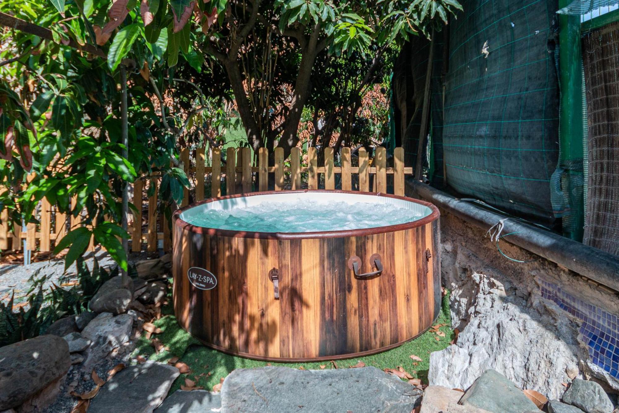Сasa de vacaciones Nature In Quiet Montain - Private Jaccuzi And Garden, Wifi - La Lezardiere *