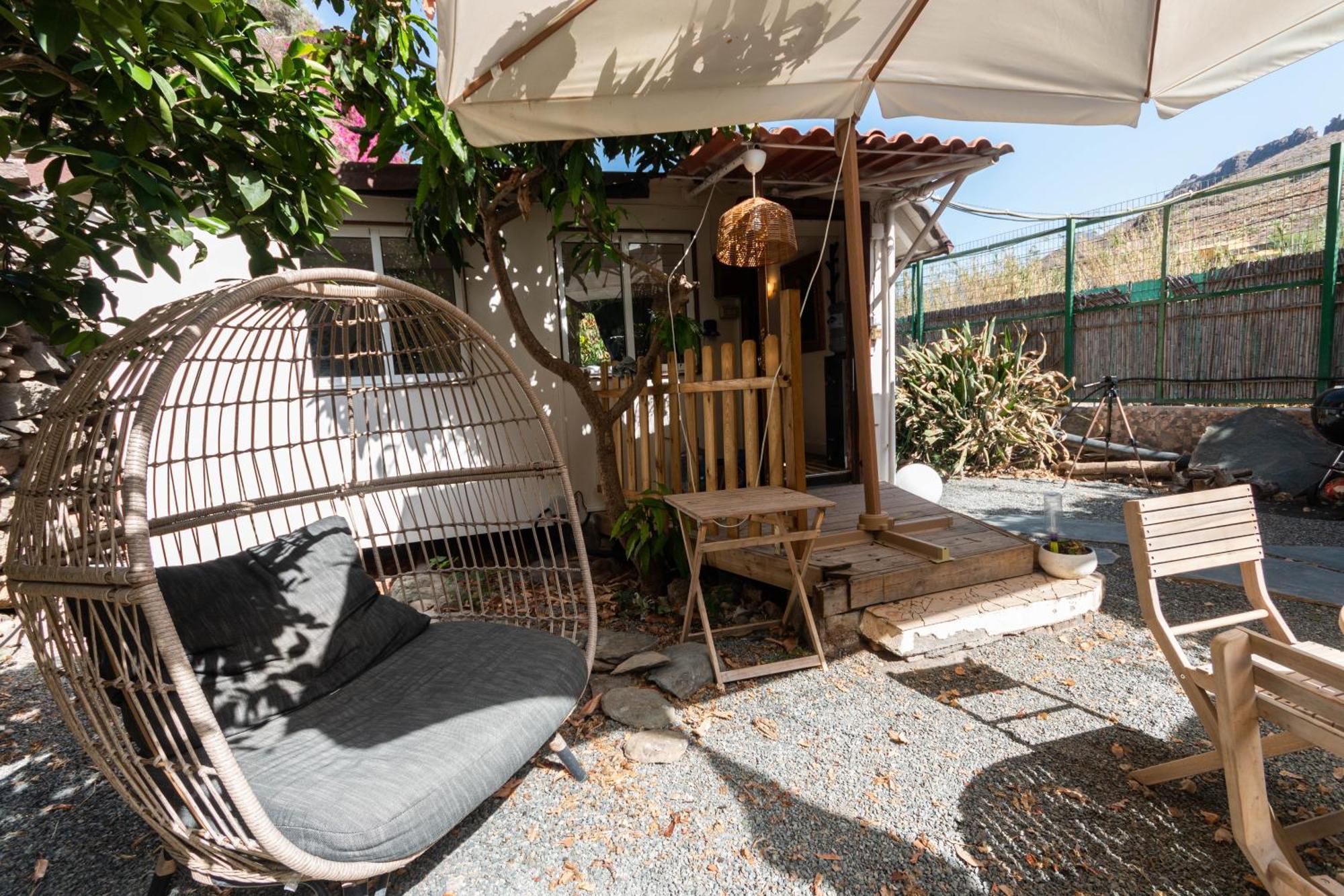 Nature In Quiet Montain - Private Jaccuzi And Garden, Wifi - La Lezardiere Сasa de vacaciones San Bartolomé