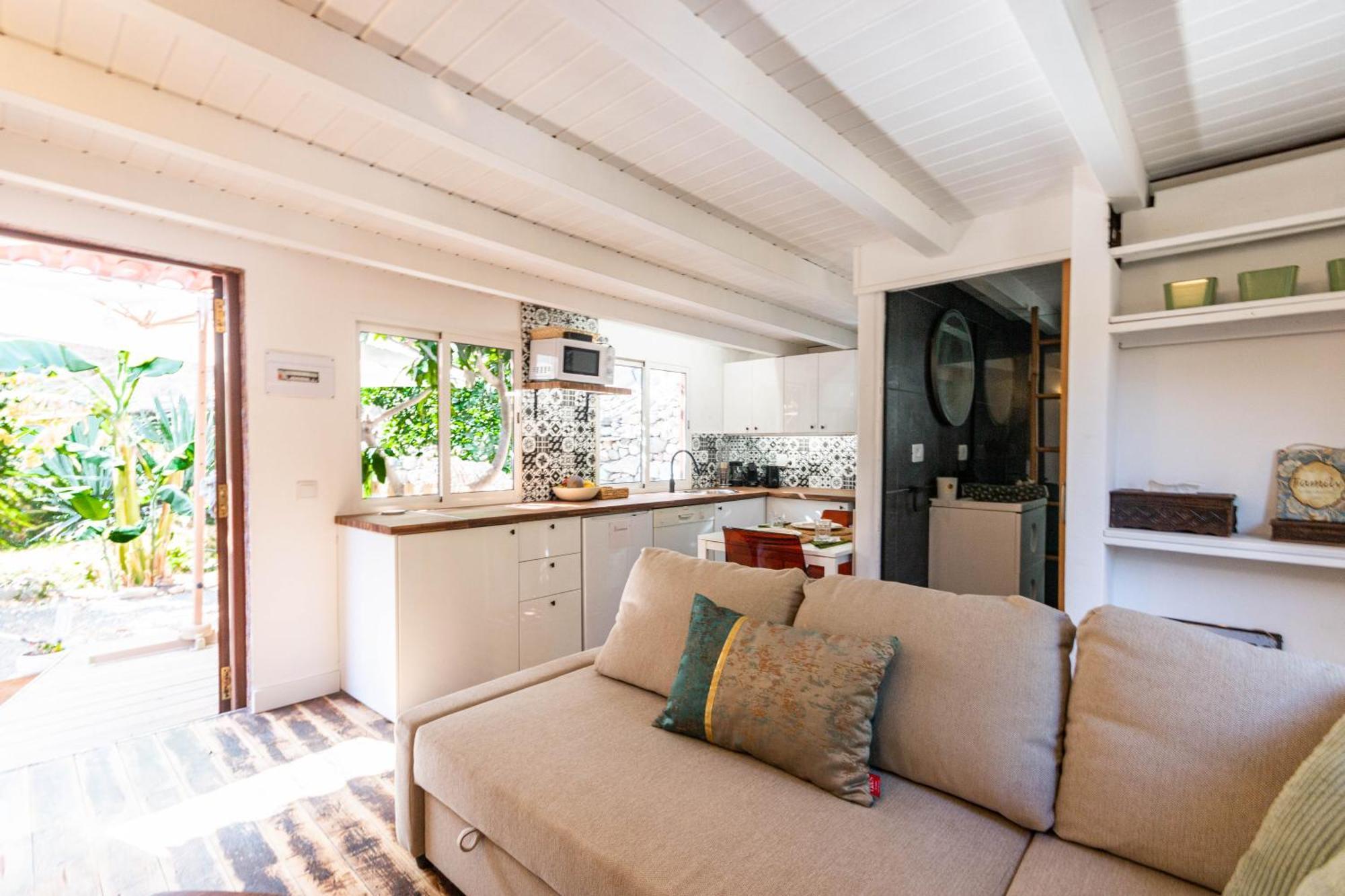 Nature In Quiet Montain - Private Jaccuzi And Garden, Wifi - La Lezardiere Сasa de vacaciones *