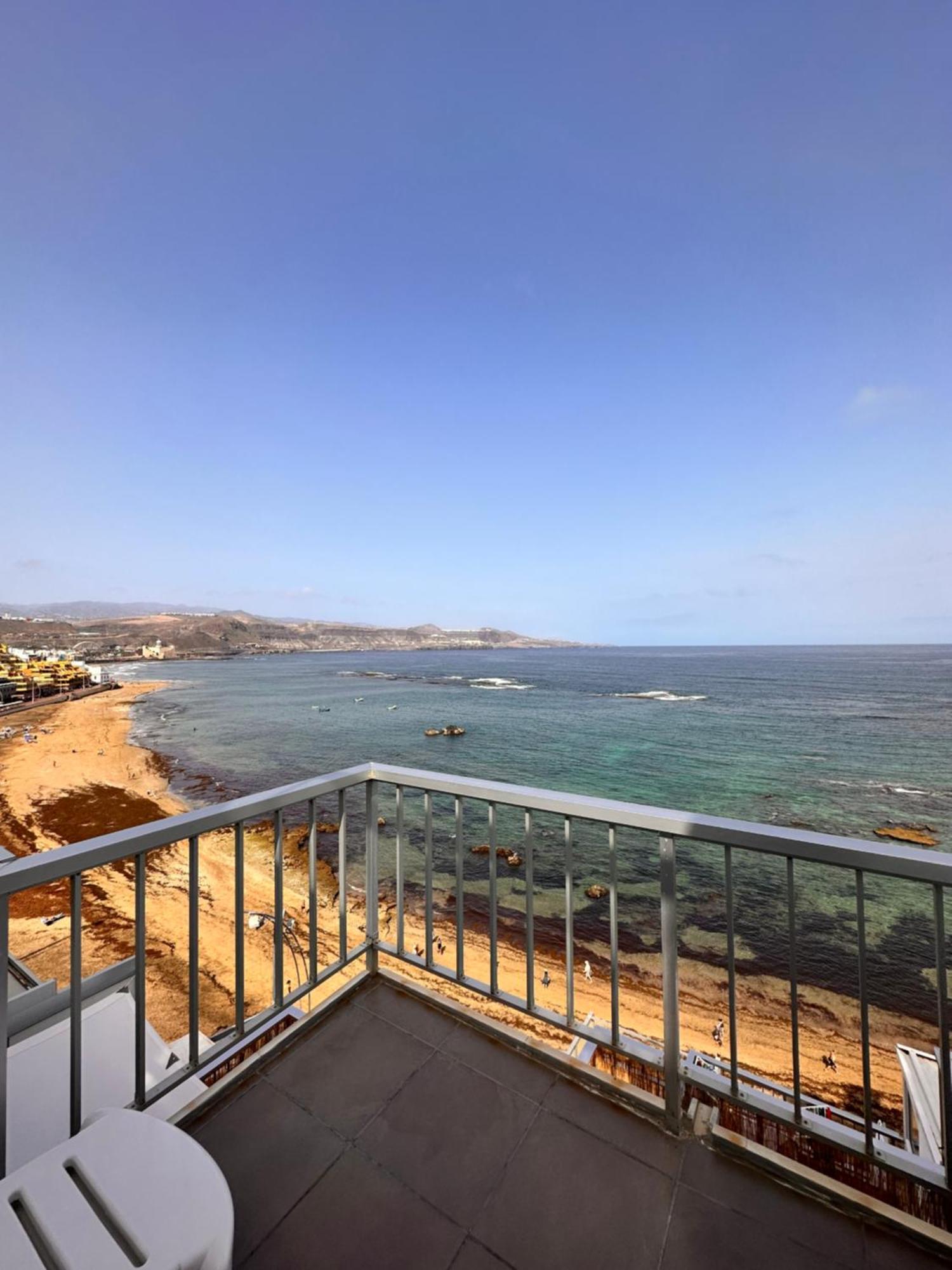 Las Canteras Beach First Line With Terrace. Las Palmas de Gran Canaria