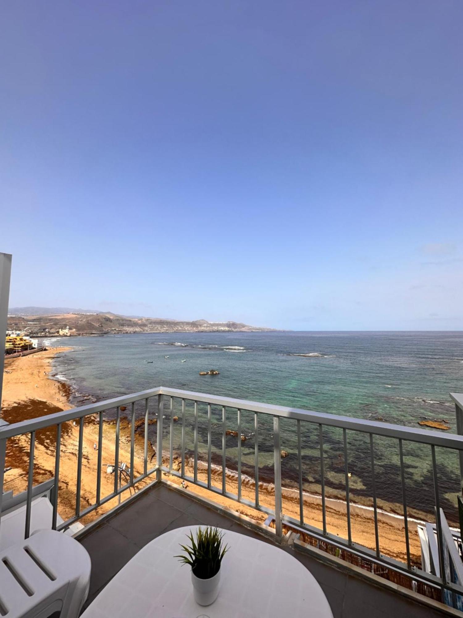 Apartamento Las Canteras Beach First Line With Terrace.