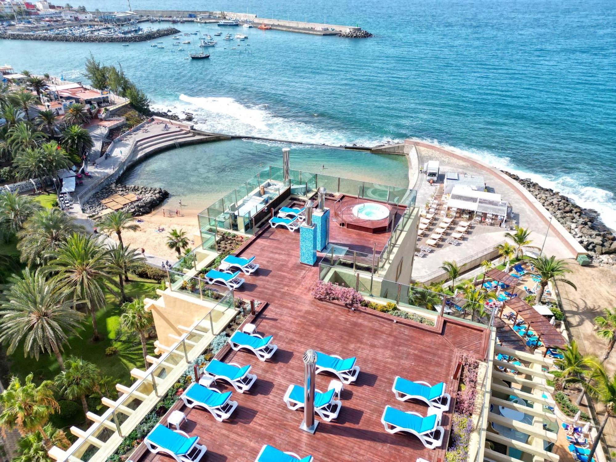Bull Dorado & Hotel