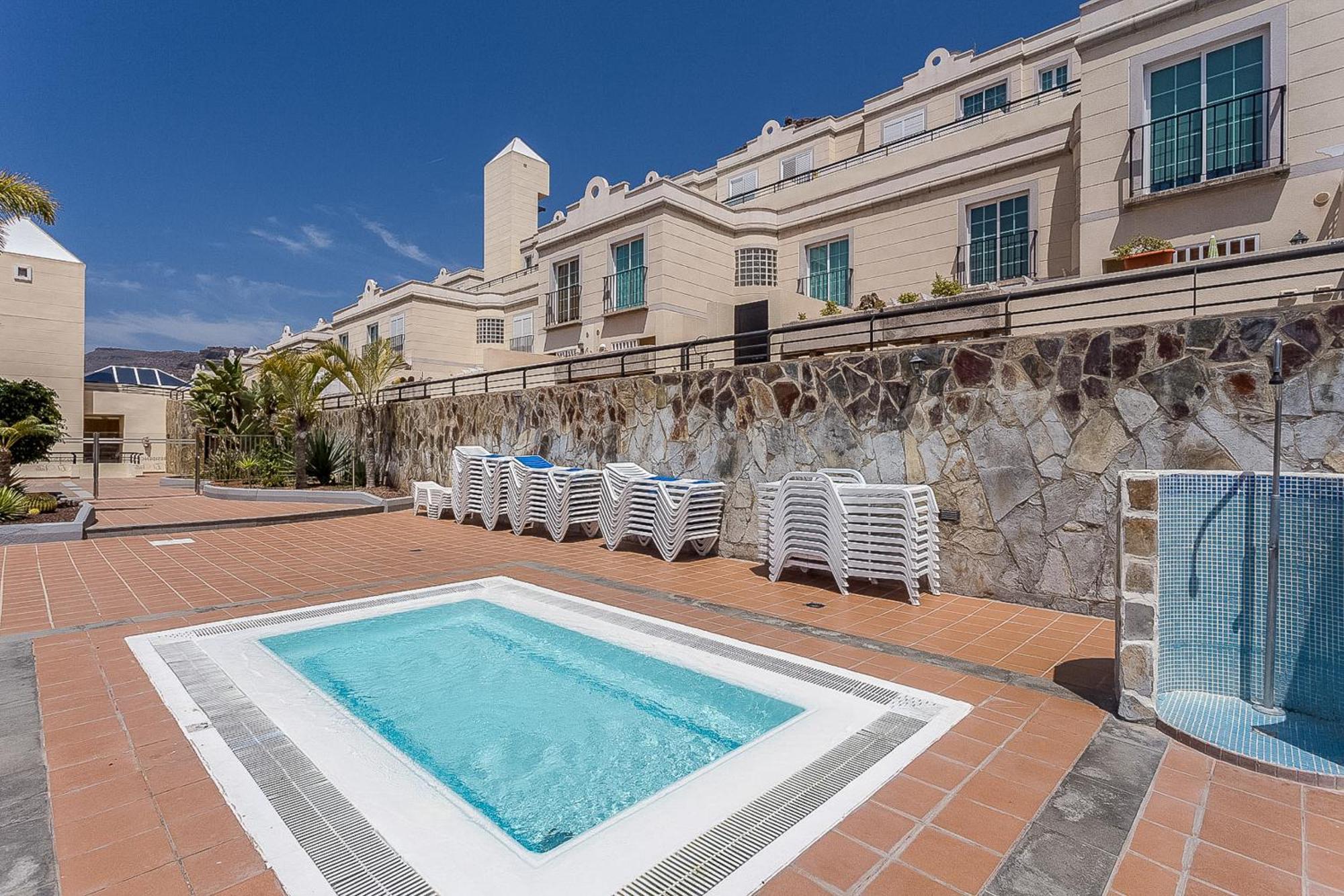 Lightbooking Familiar Residencial El Valle Puerto Rico 308