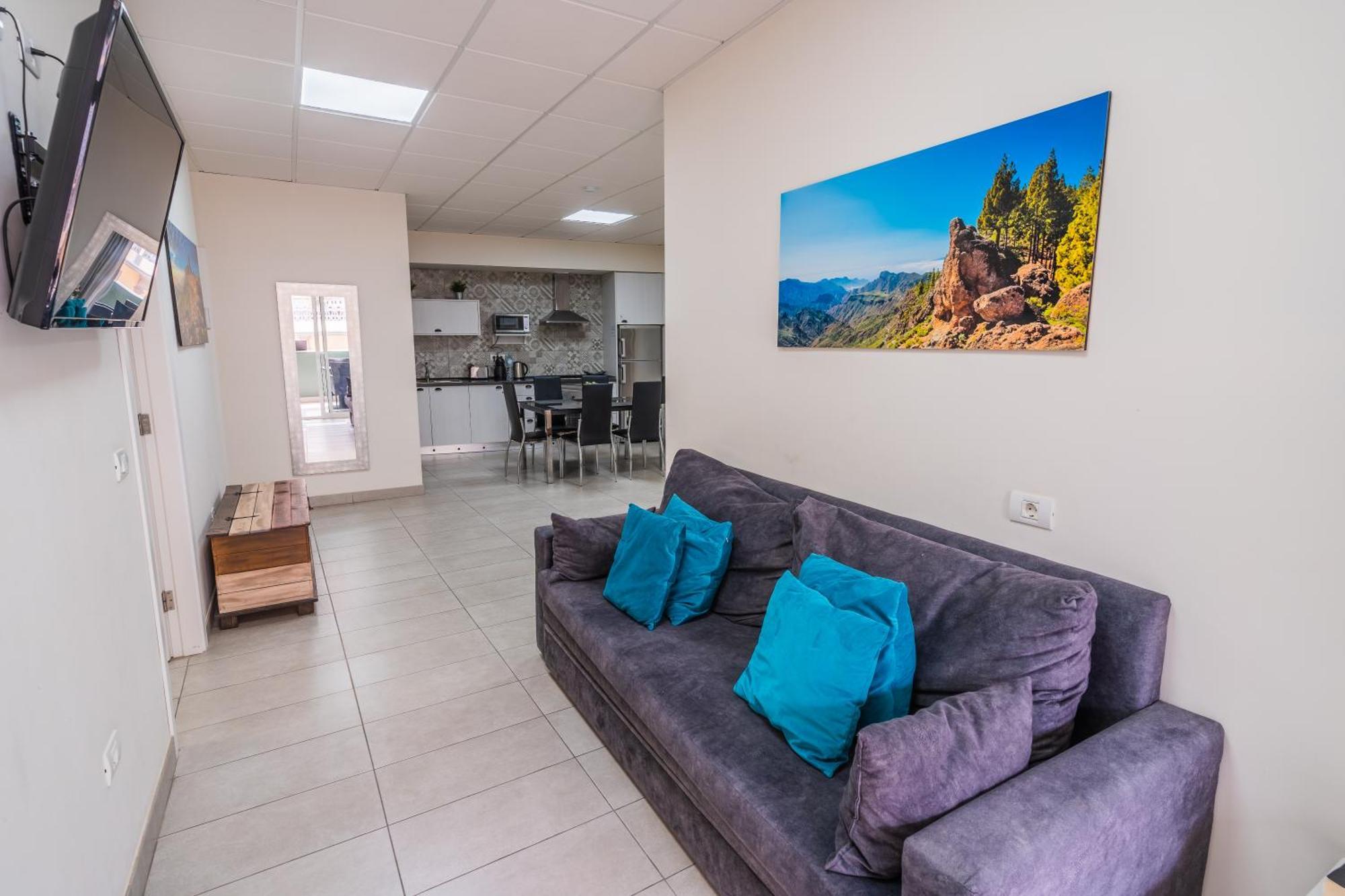 Apartamento El Puente I- Airport 8,1k *