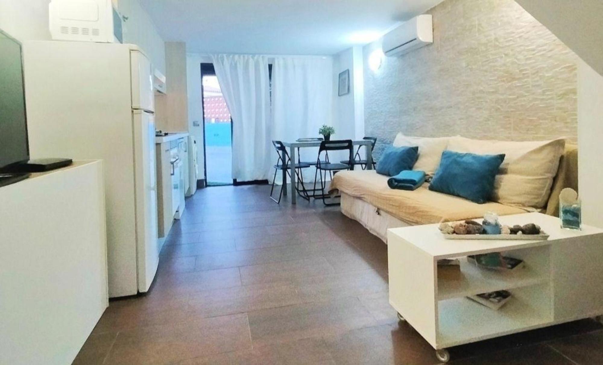 Sun Club, Direkt Am Strand, Schwimmbad, Wifi Gratis Apartamento *