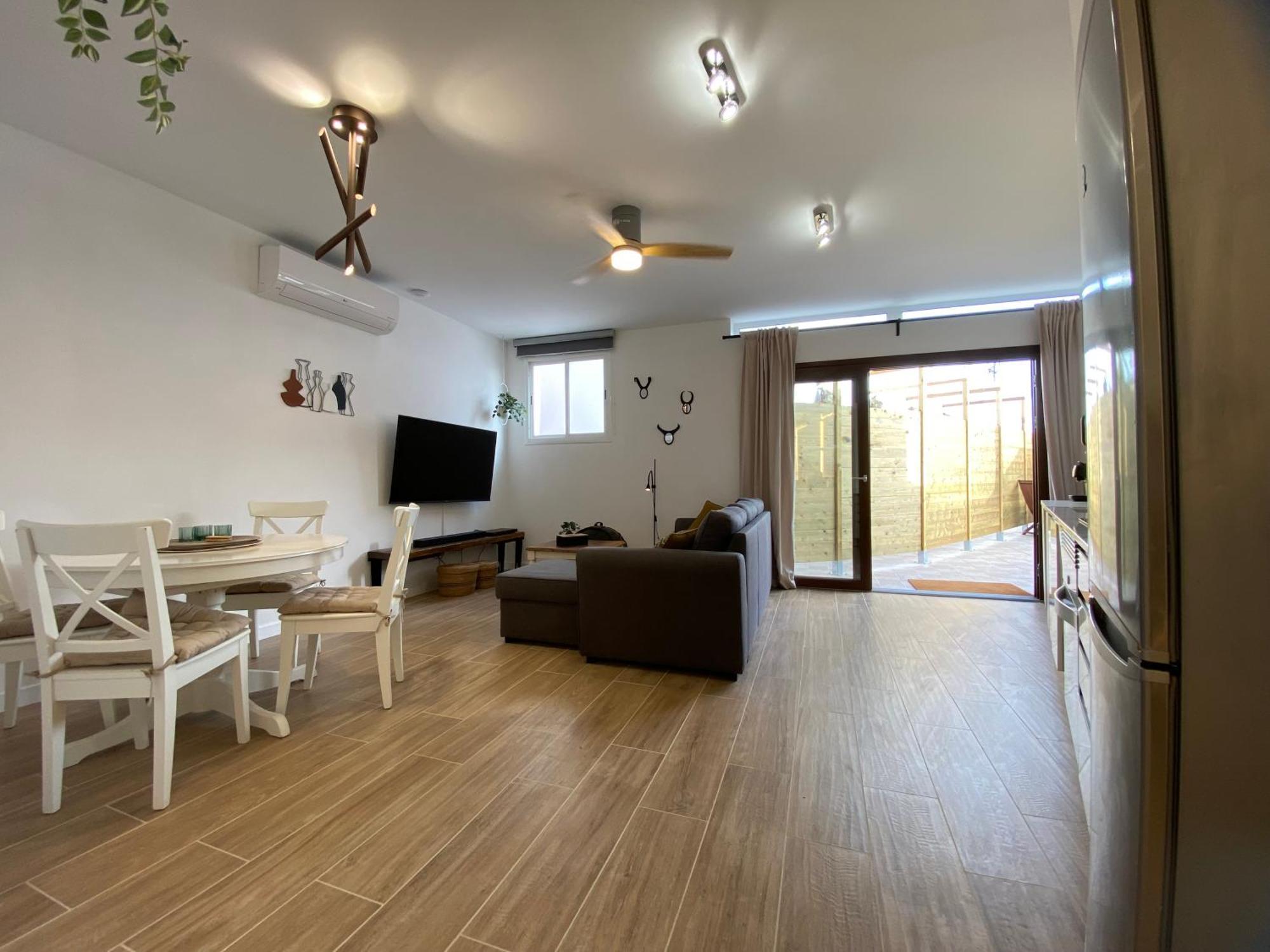 Holiday home Private Pool, Parking, Bbq In The South Of Gc Las Palmas de Gran Canaria