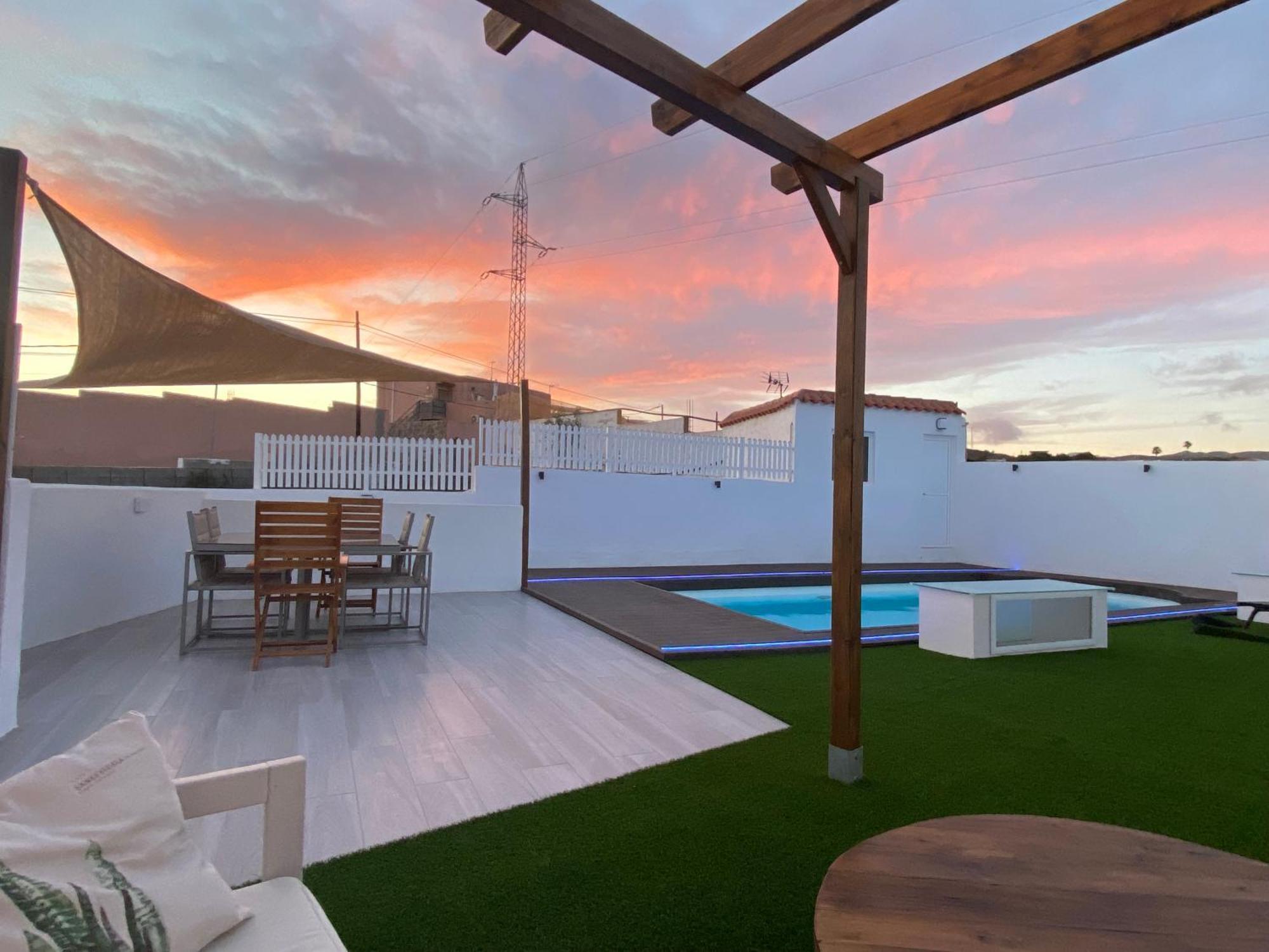 Holiday home Private Pool, Parking, Bbq In The South Of Gc *