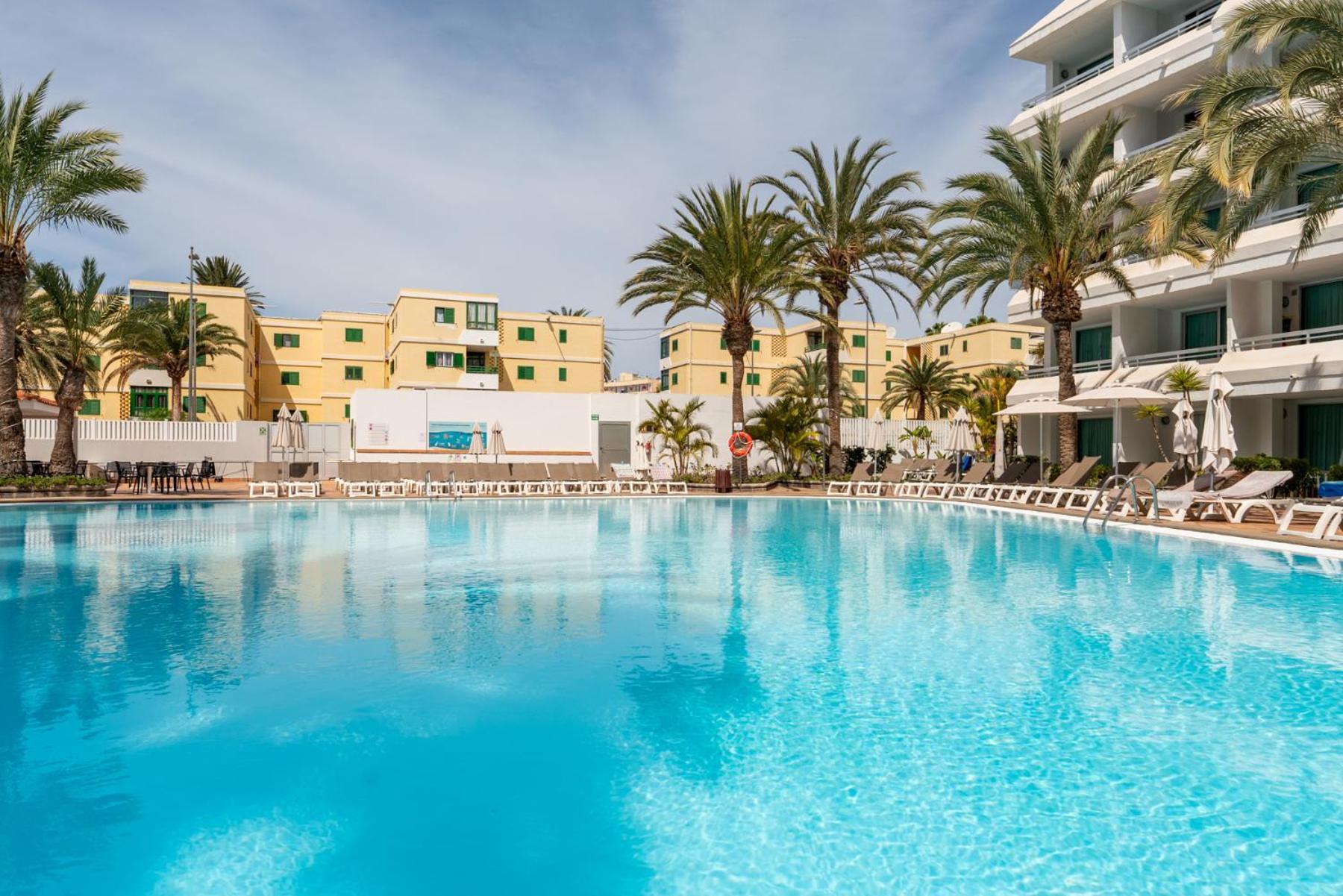 Beach Exclusive With Terrace - Pool View - Jacuzzi View Apartment San Bartolome de Tirajana (Gran Canaria)