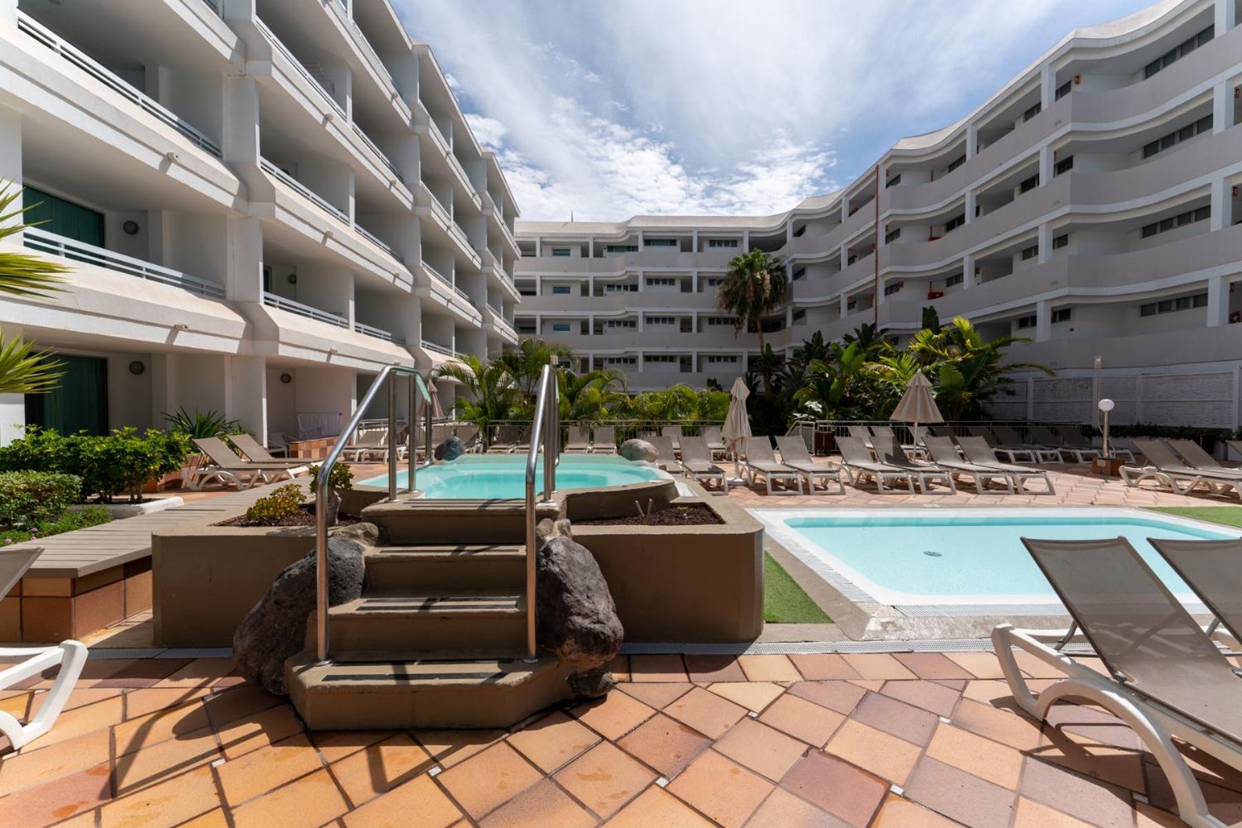 Apartment Beach Exclusive With Terrace - Pool View - Jacuzzi View San Bartolome de Tirajana (Gran Canaria)
