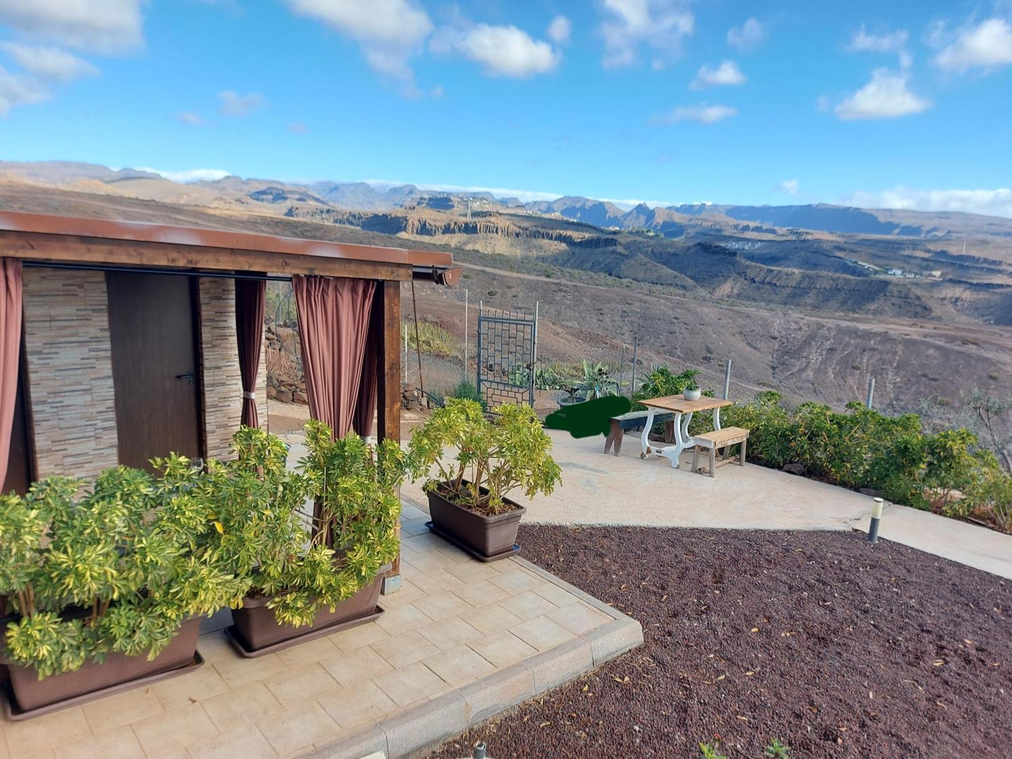 The Black Horse Canarias - Adults Only *