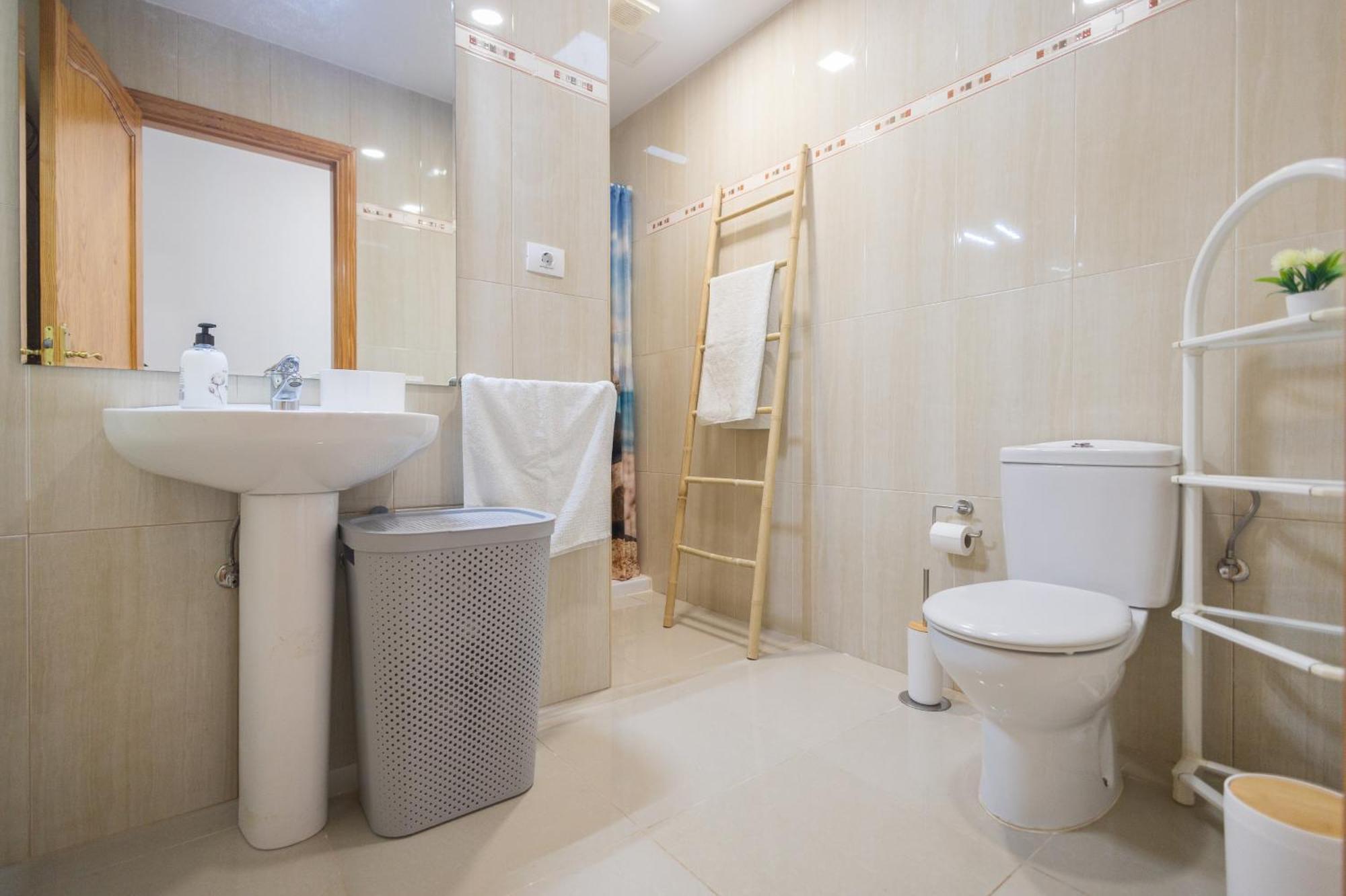 Vegueta Cool Flat - 2br - Workfriendly Holiday home