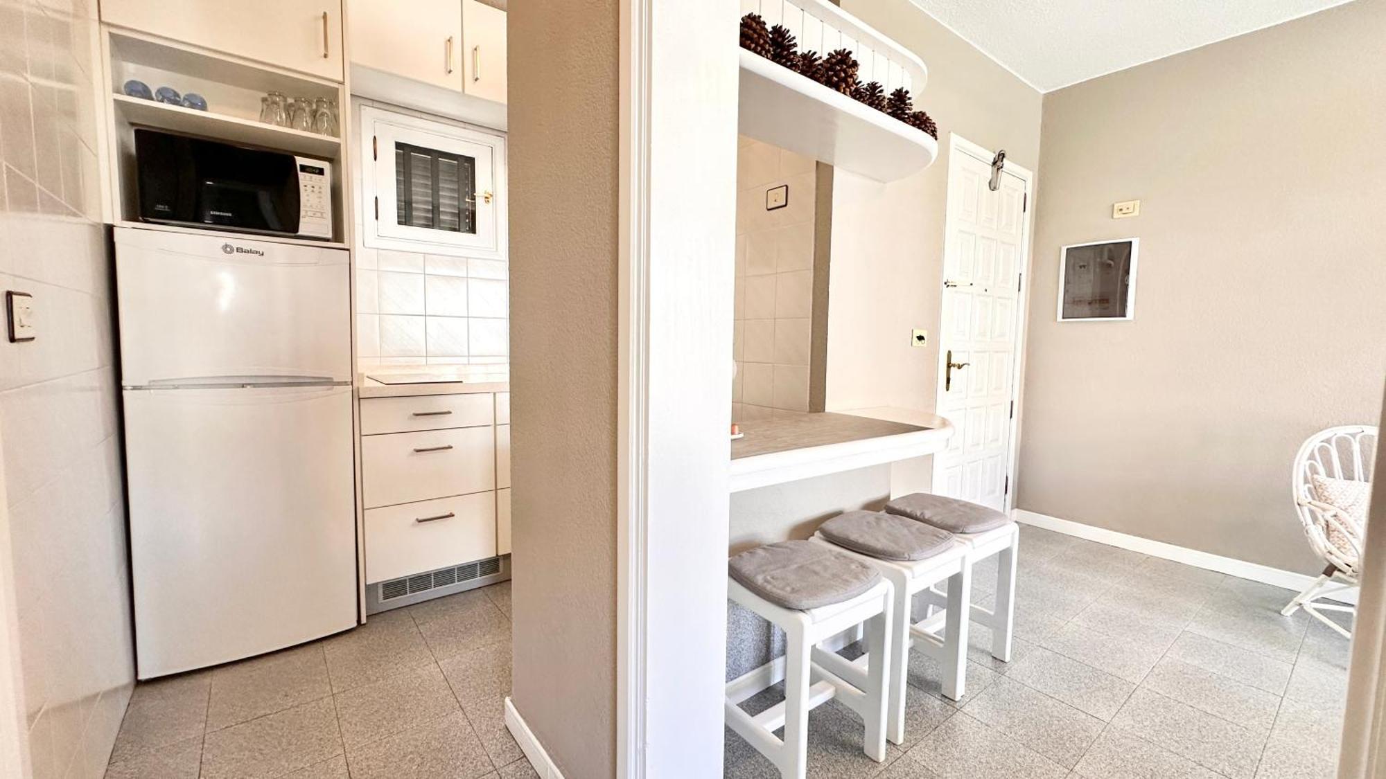 Ocean View And Heated Pool Apartment *