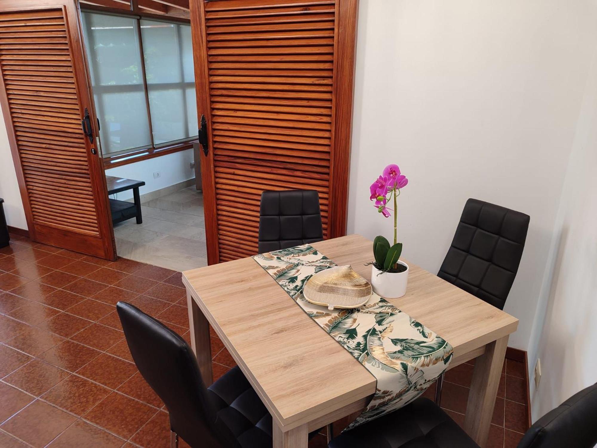 Tartanas Two Bedroom *