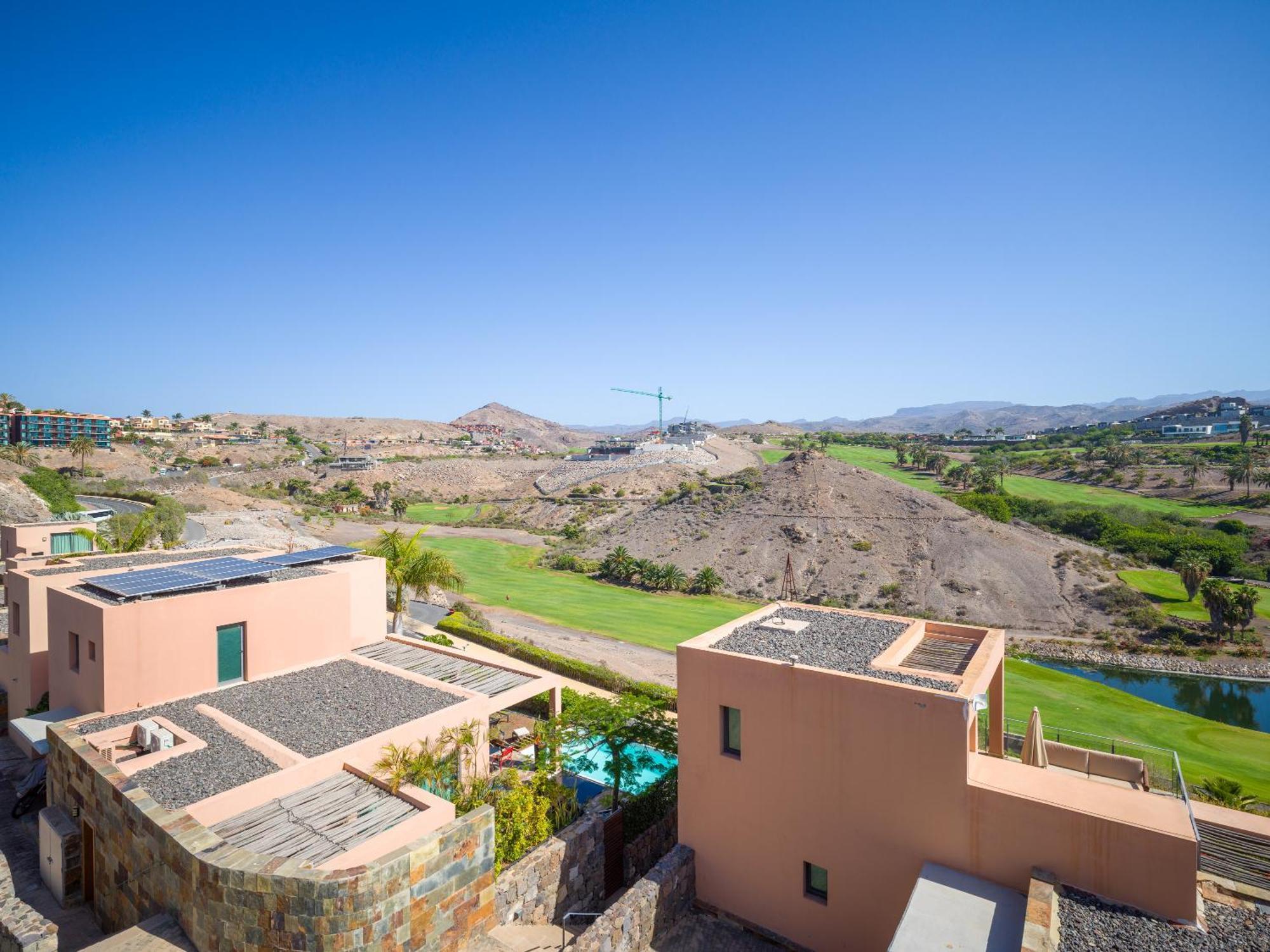 Salobre Villa *
