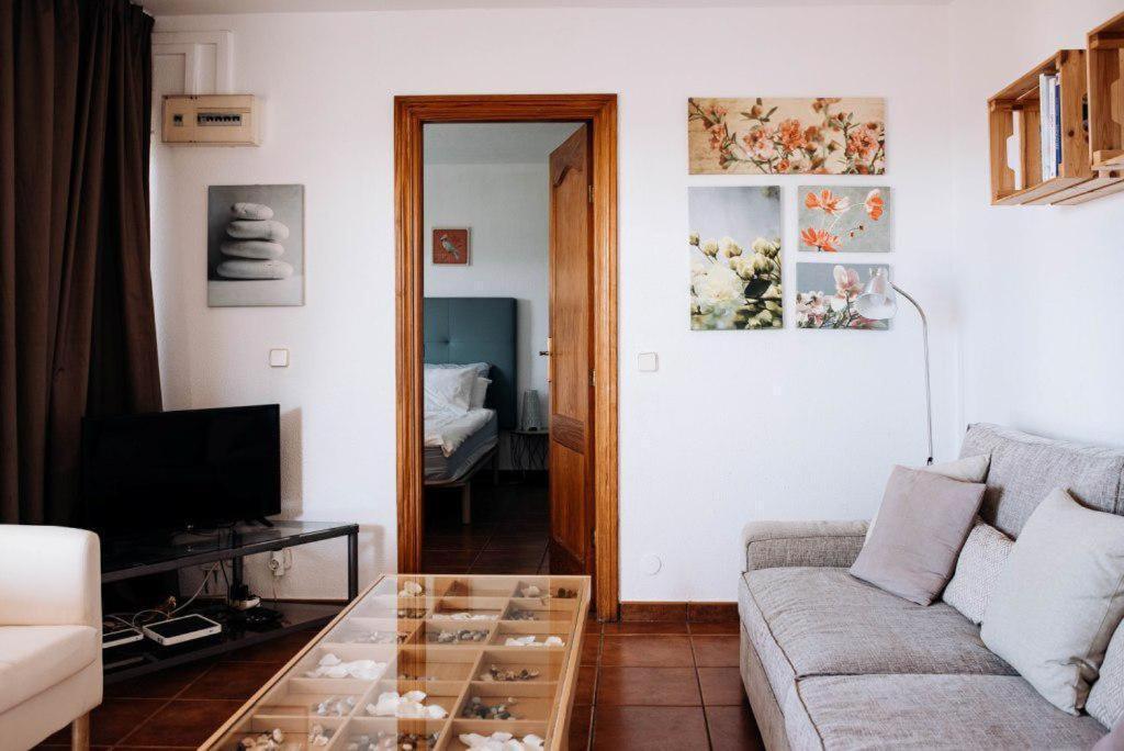 Apartamento Rocas Rojas Front San Bartolomé