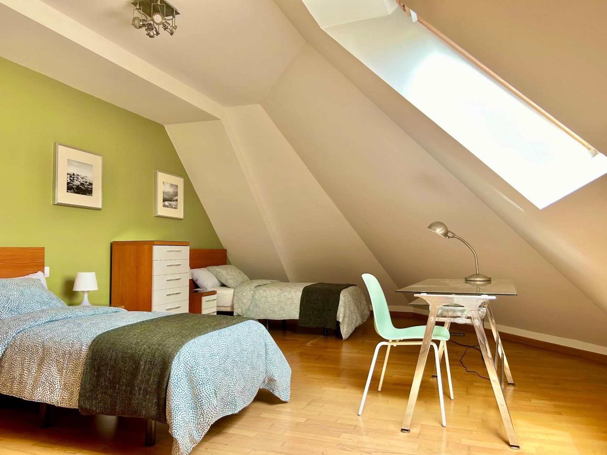 New Duplex Penthouse -150 M2 -canteras Beach -parking -3 Bedrooms - 2 Bath - Ocean View -wifi *