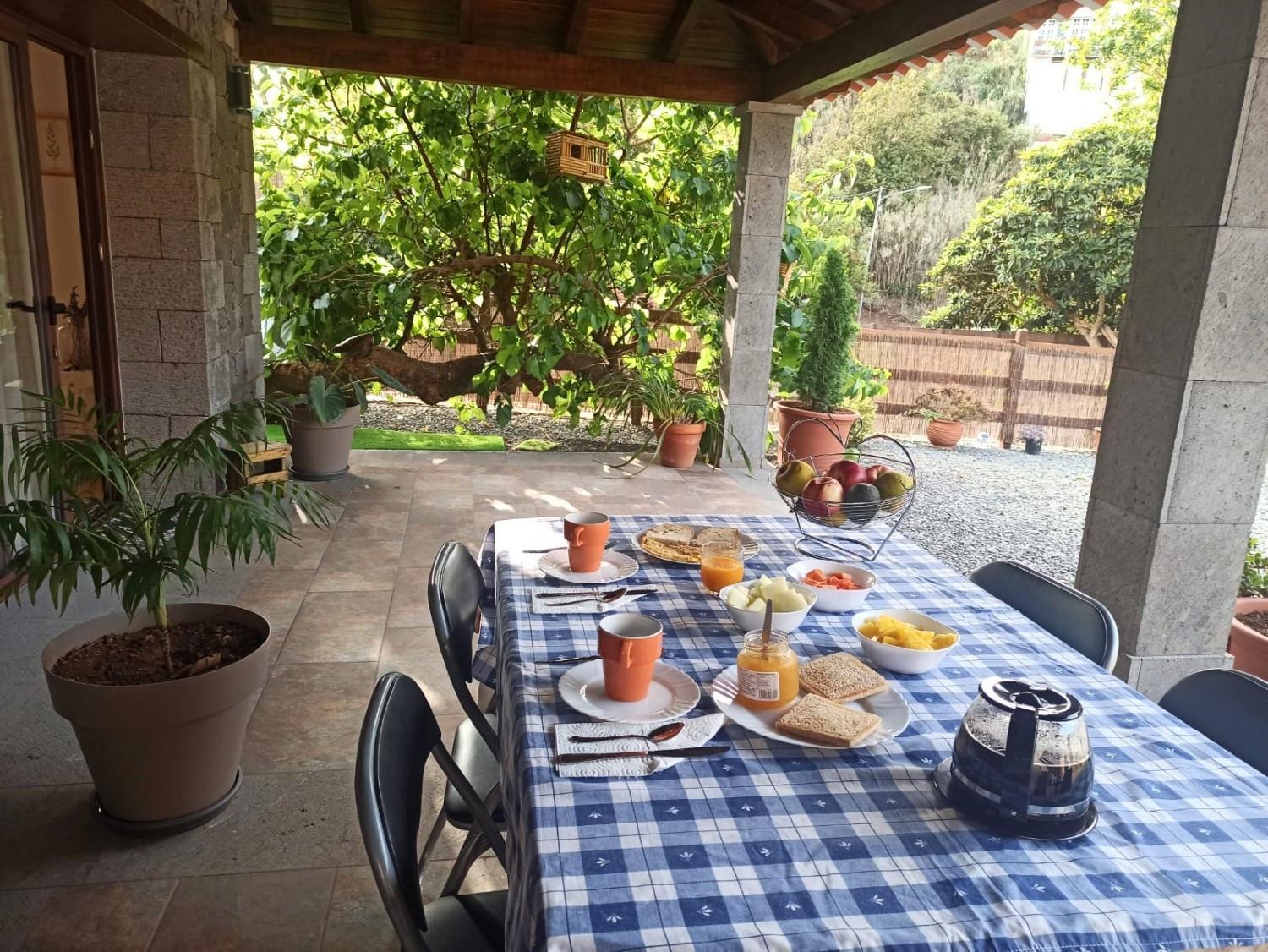 Acogedora Casa 2hab Con Terraza, Barbacoa Y Senderismo Сasa de vacaciones