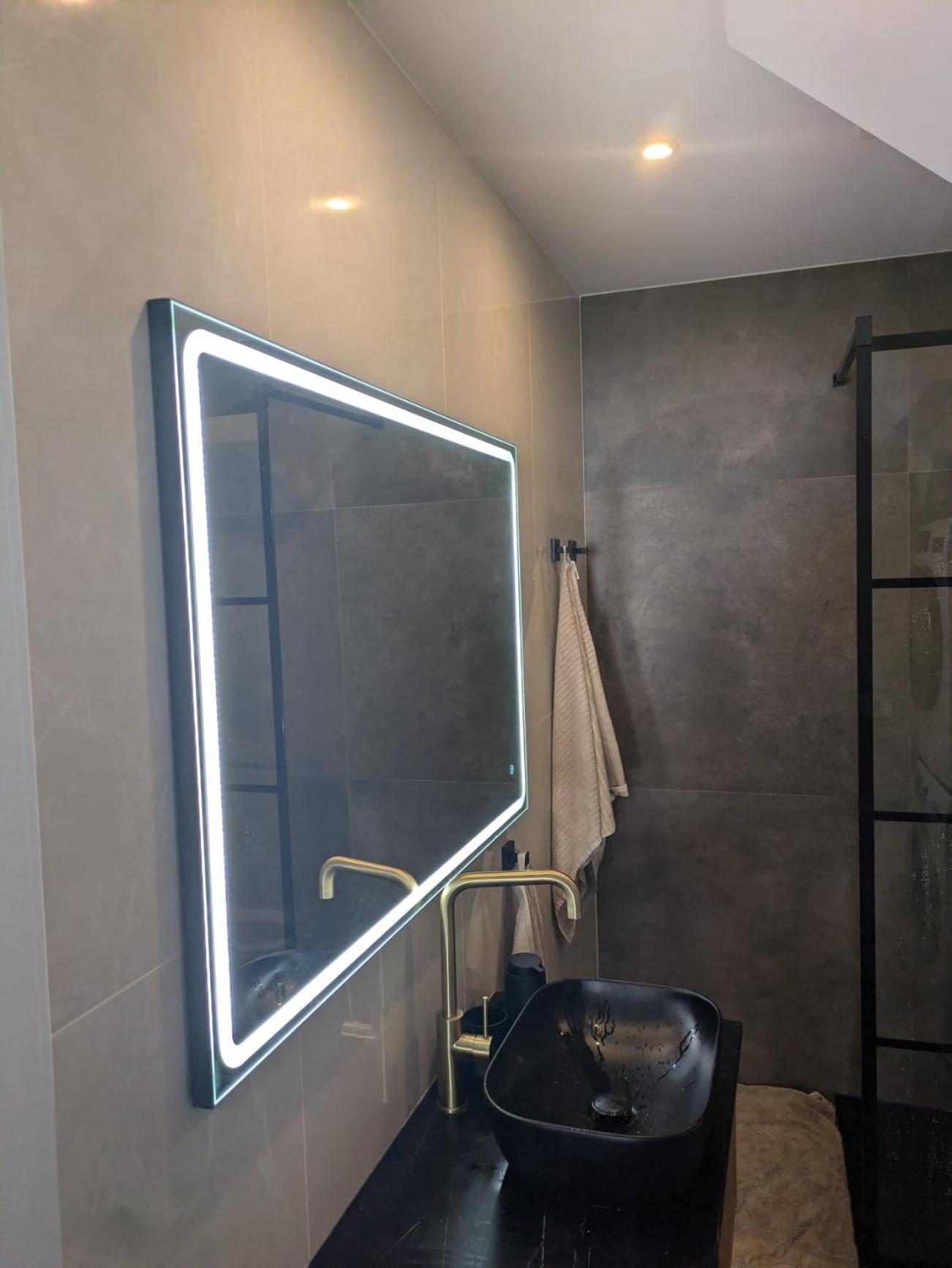 Apartamento Big Sun Terrace Renovated 2-bedroom Luxury Duplex *