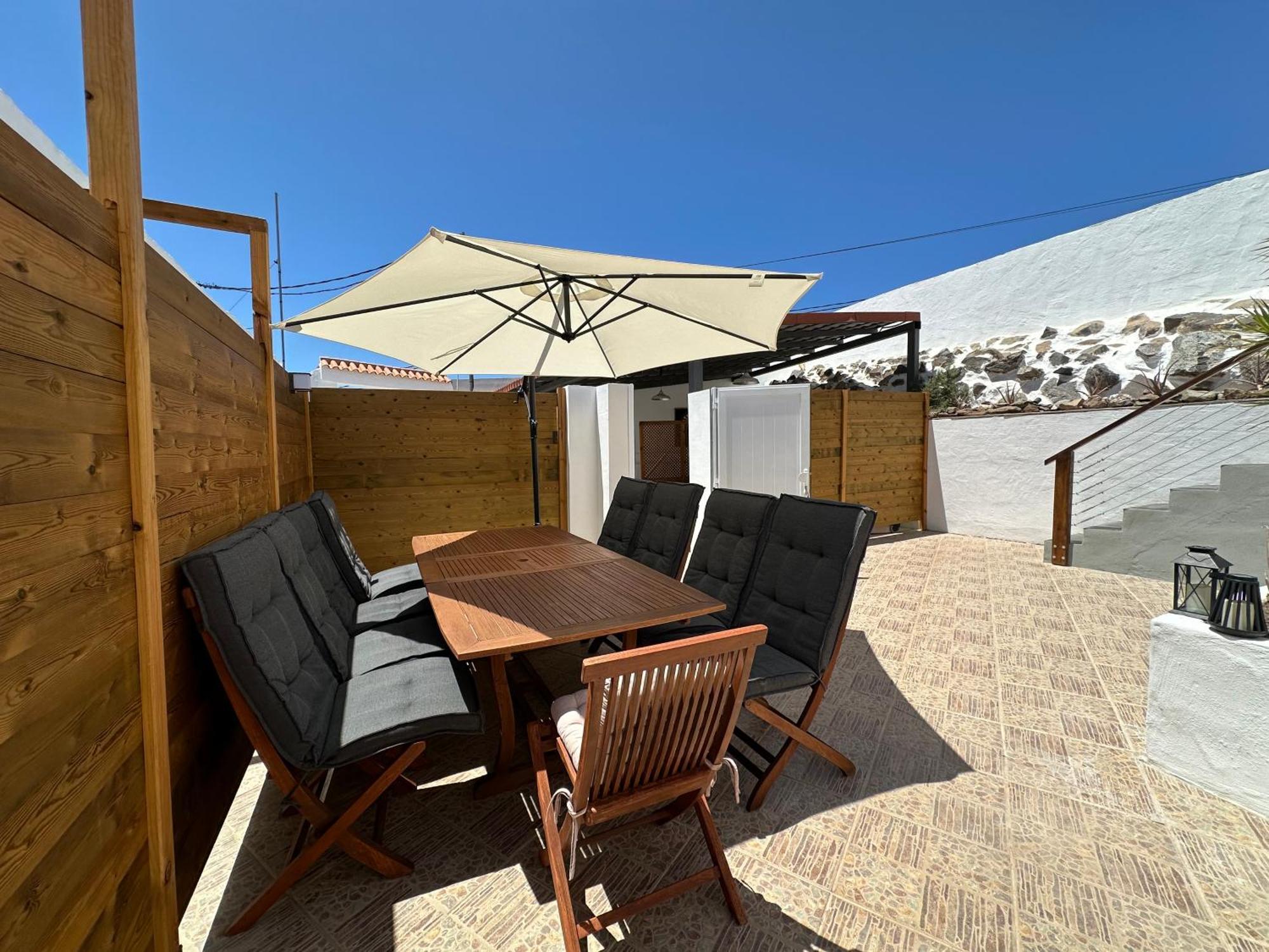 Private Pool, Parking, Bbq In The South Of Gc Holiday home