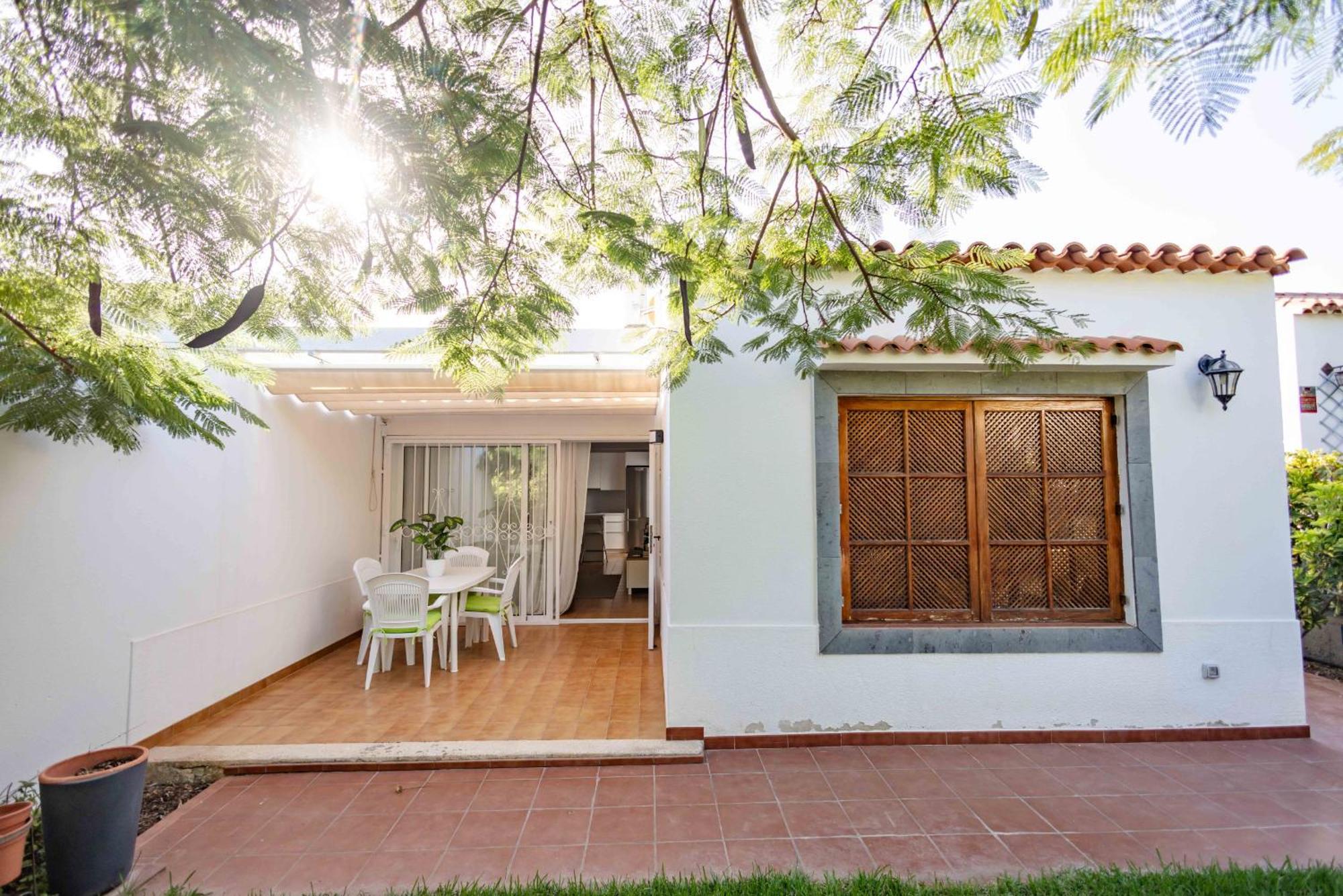 Deluxe Solycan - By Gestion Vacacional Canarias * Maspalomas (Gran Canaria)