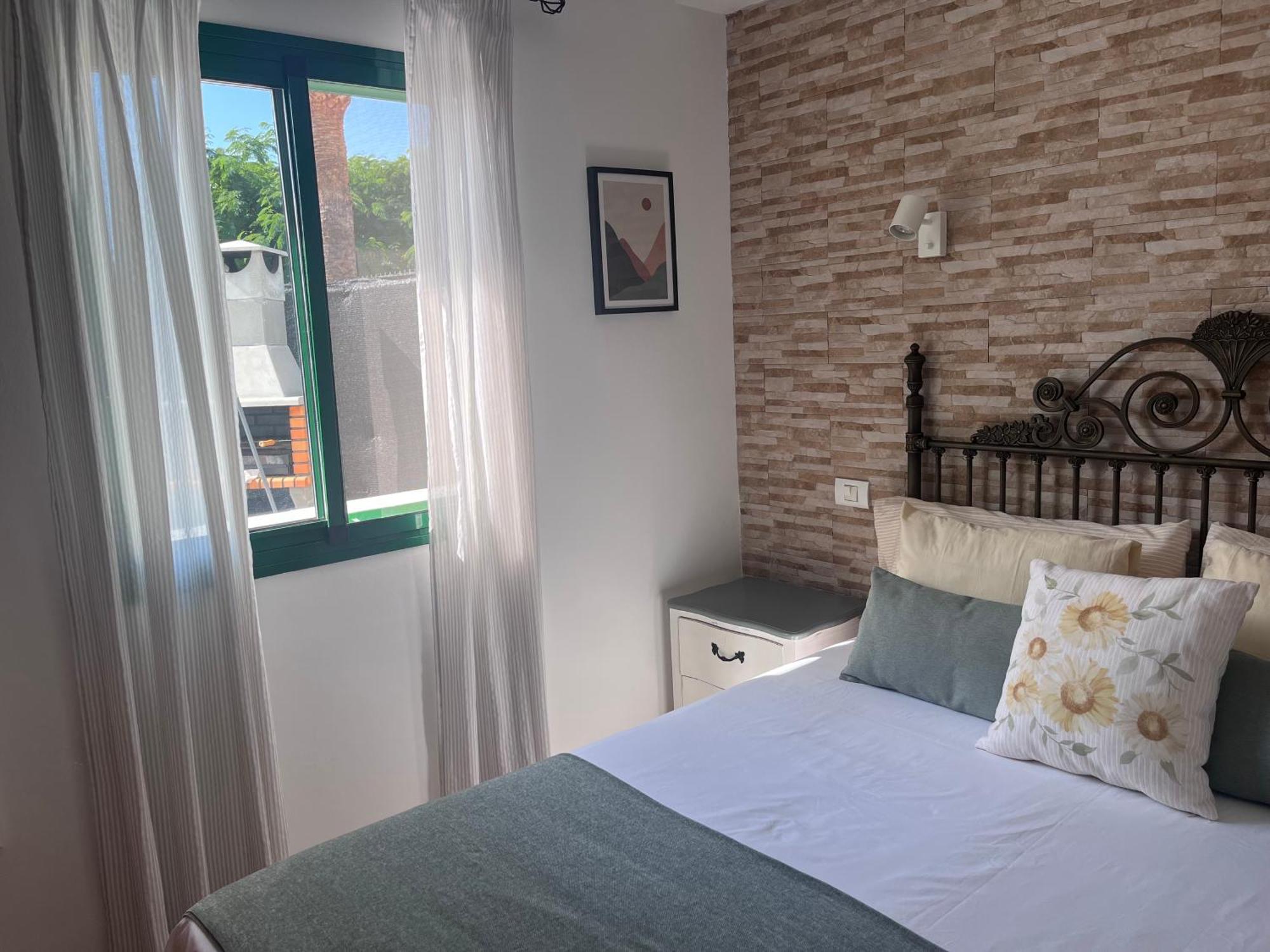 Ahtha Maspalomas San Bartolomé