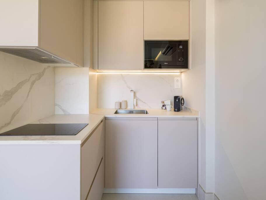 Apartamento Freshly Renovated, Walk To Yumbo, Shops & Dining San Bartolomé