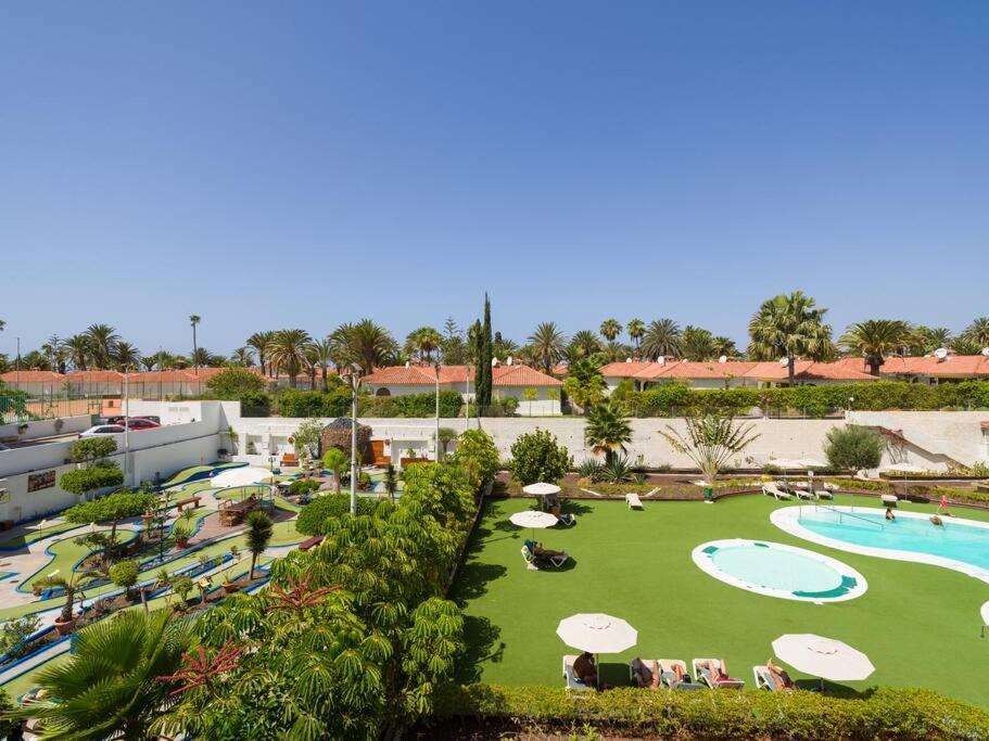 Apartamento Freshly Renovated, Walk To Yumbo, Shops & Dining