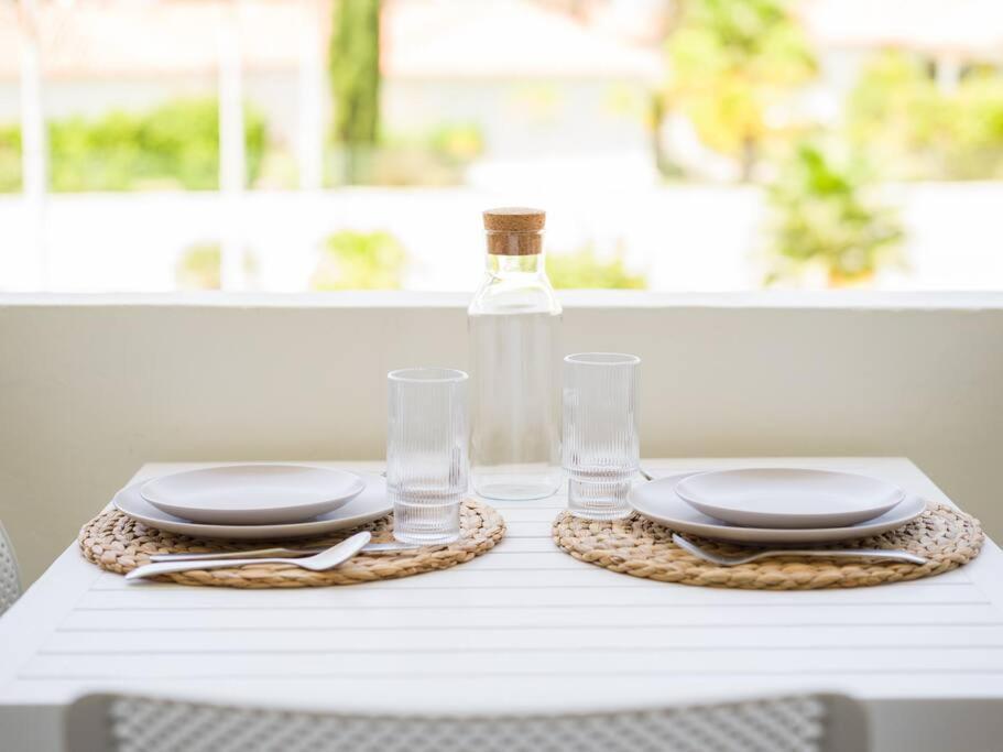 Apartamento Freshly Renovated, Walk To Yumbo, Shops & Dining San Bartolomé
