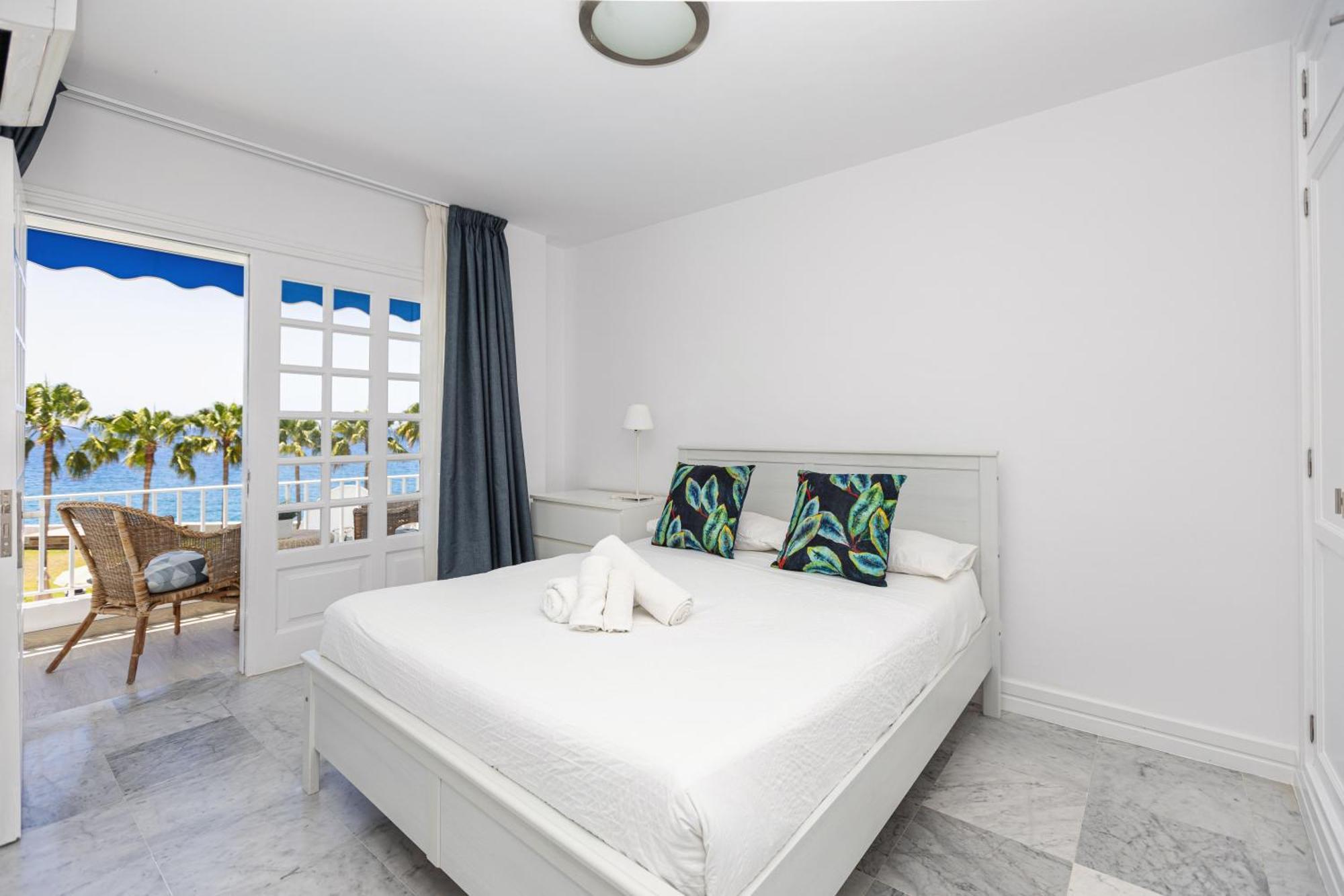 Apartamento Con Terraza Con Vistas Al Mar