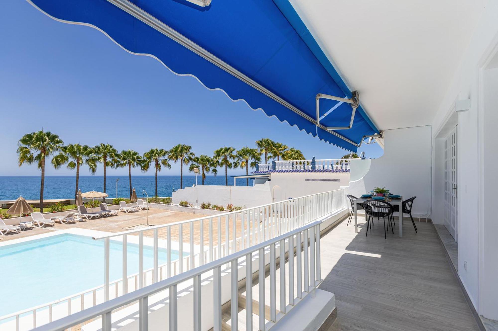 Apartamento Con Terraza Con Vistas Al Mar *