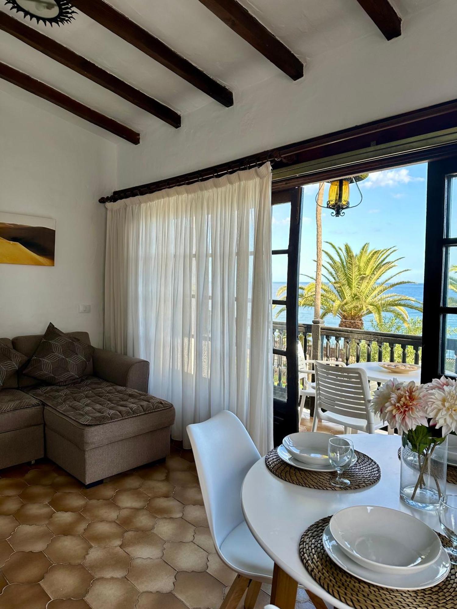 Arpones 15 * San Bartolomé
