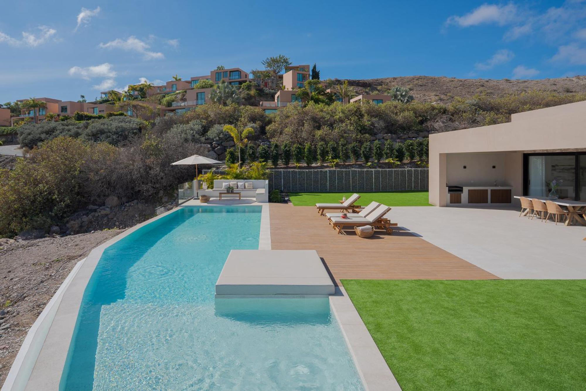 Eden Salobre Villa *