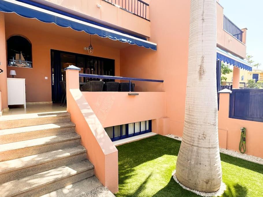 Surf House Meloneras San Bartolomé