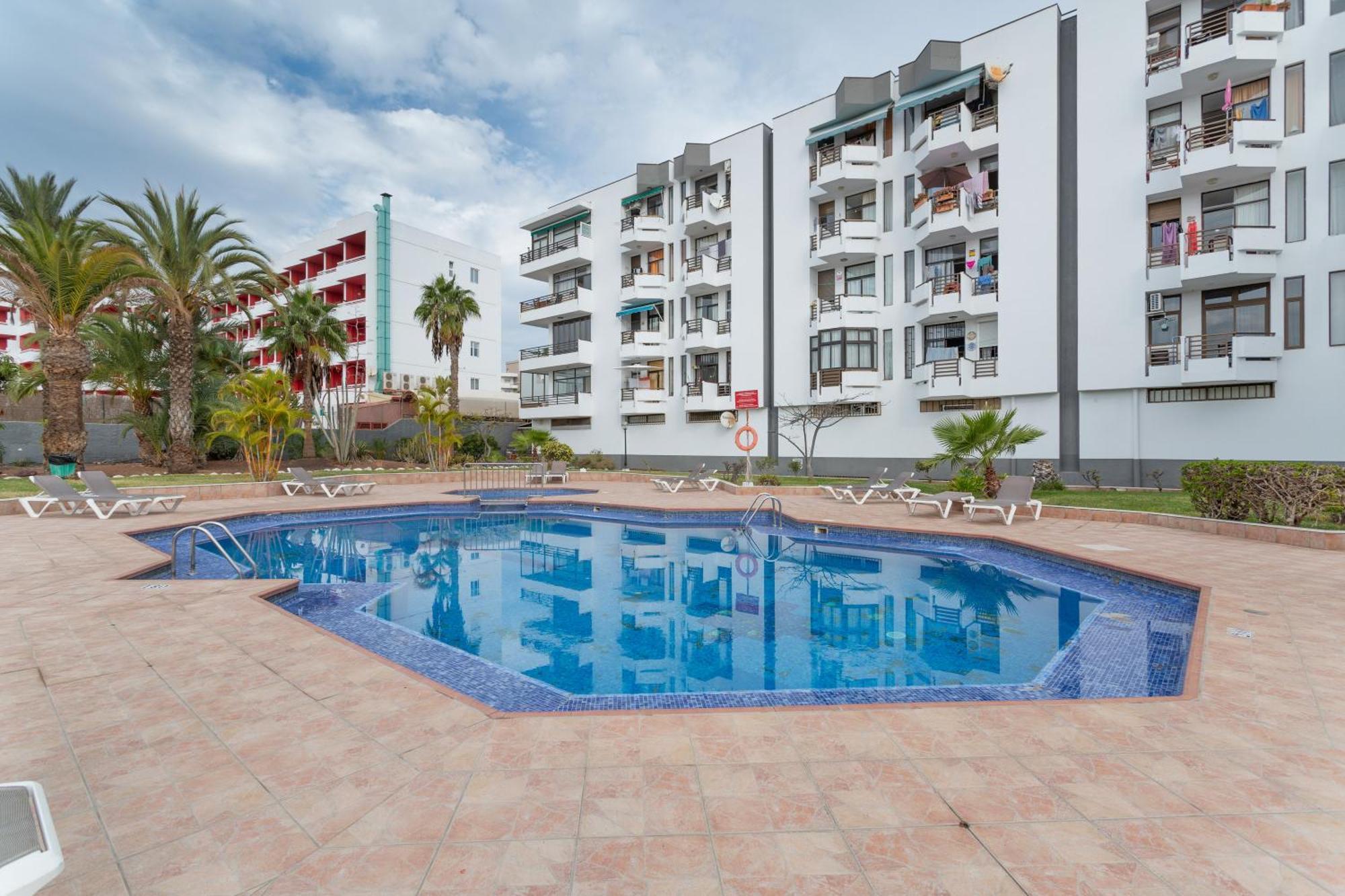 Kellys' Bayuca Apartamento *