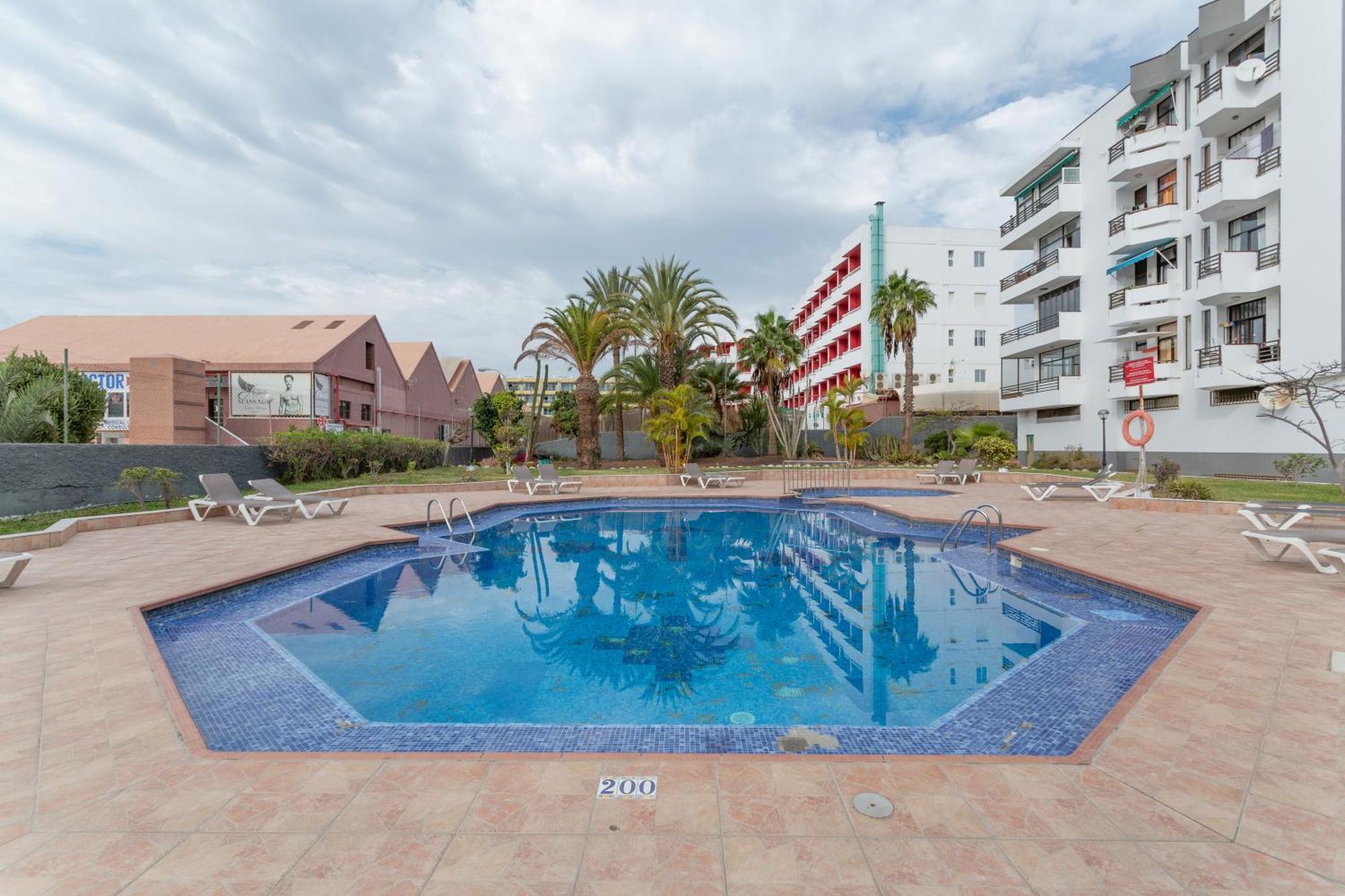 Kellys' Bayuca Apartamento *